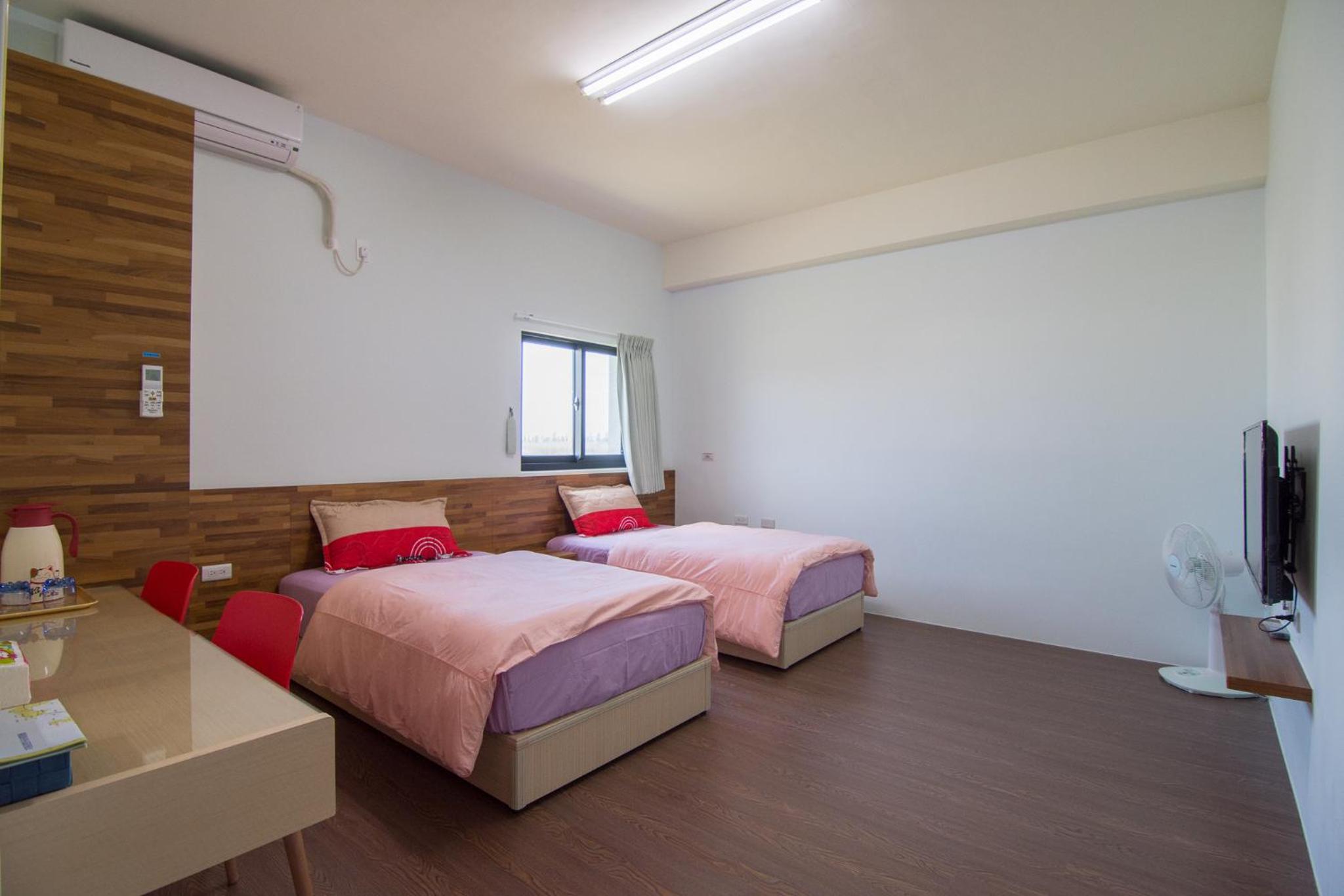 Standard Double Room photo 3