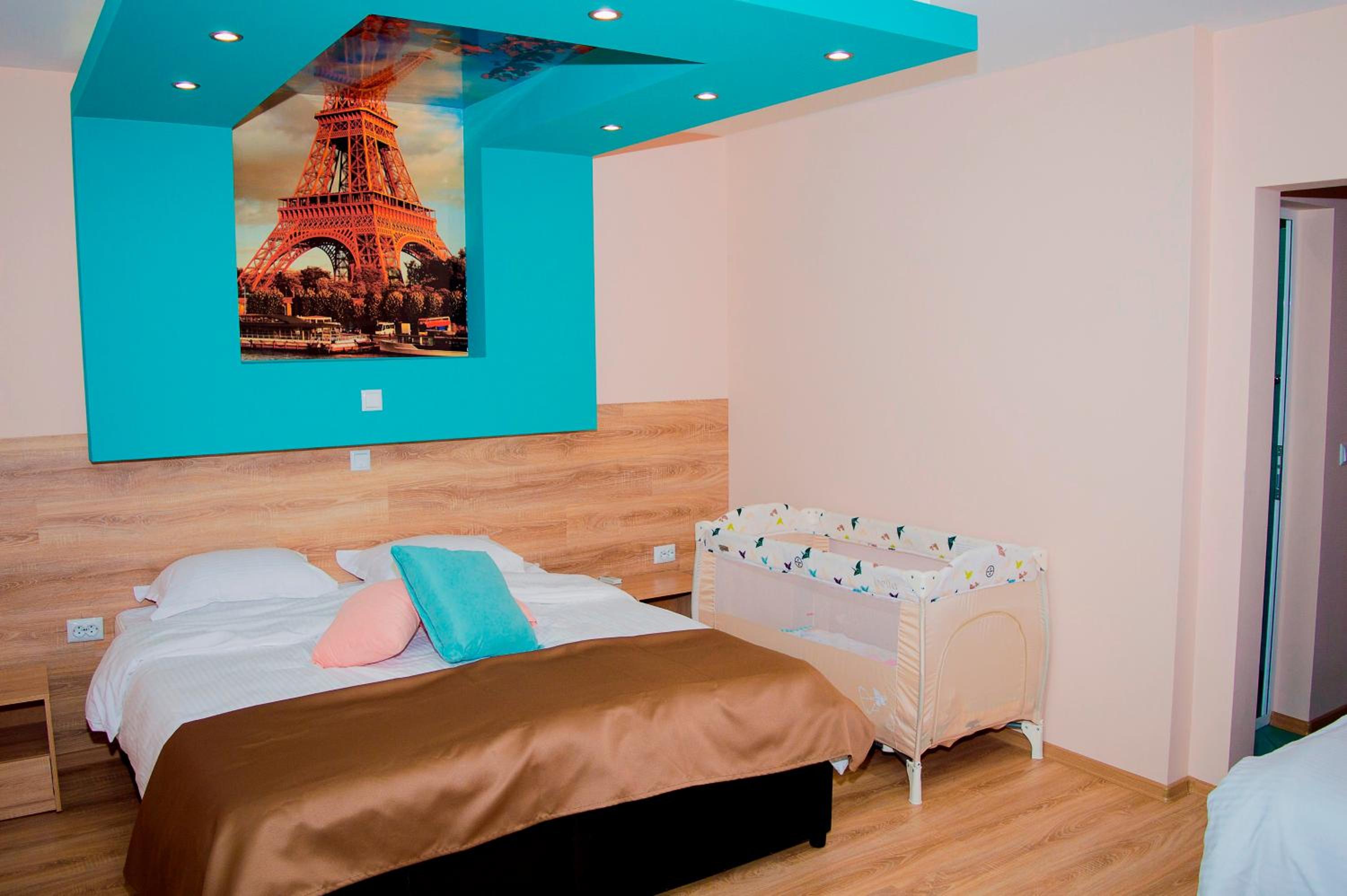 Triple Room with Balcony - Photo 4