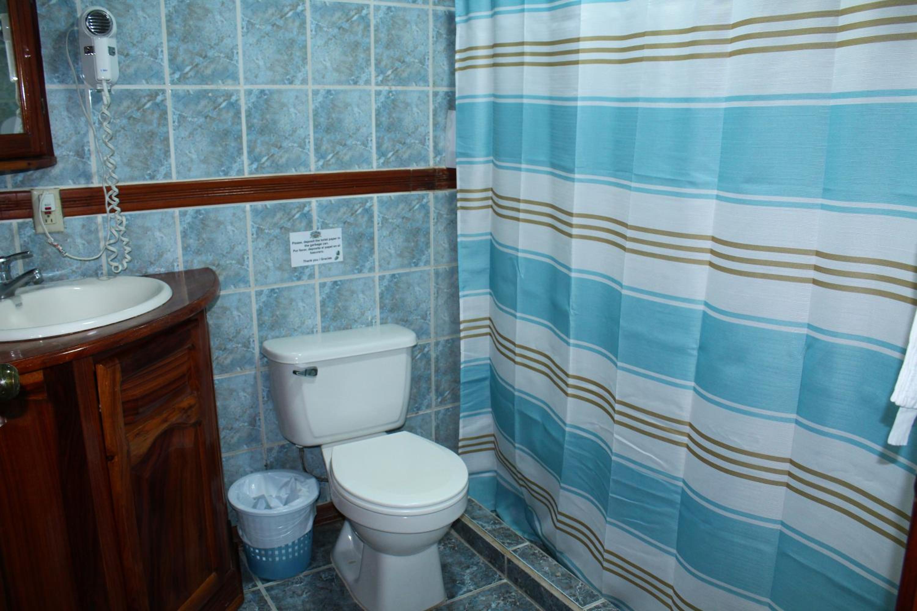 Double Room with Two Queen Beds photo 2