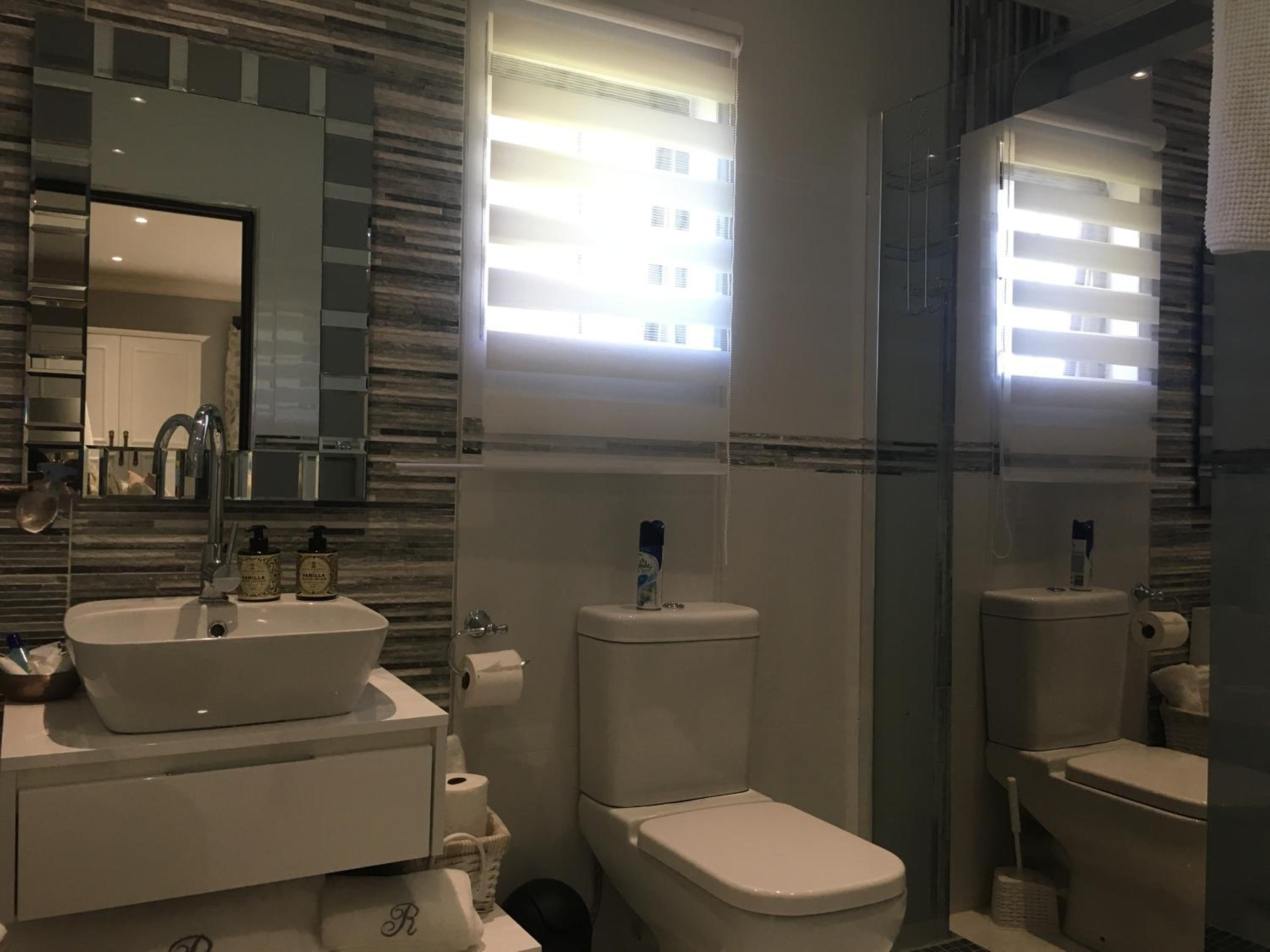 Deluxe Double or Twin Room with Garden View photo 2