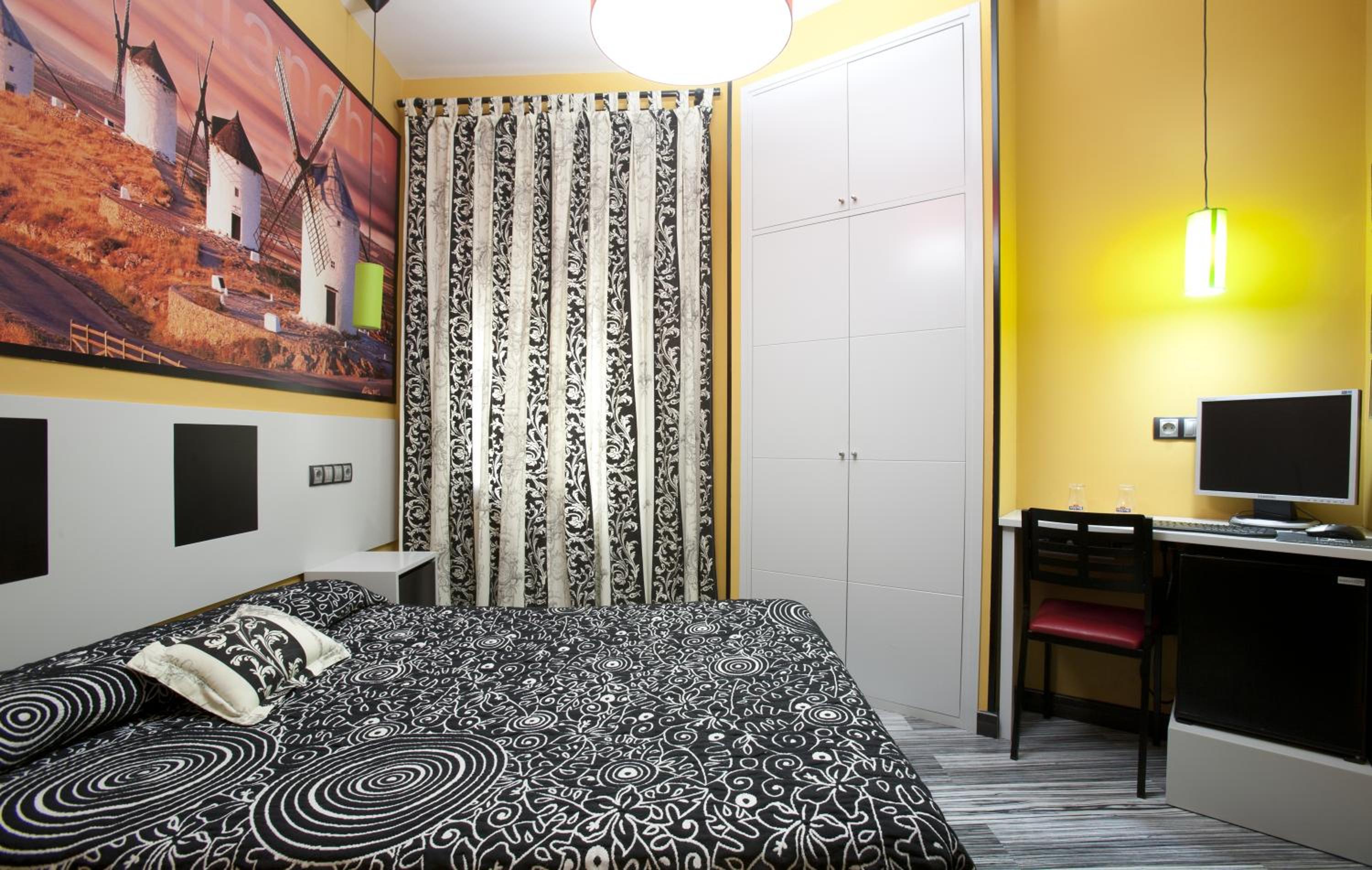 Double or Twin Room photo 2