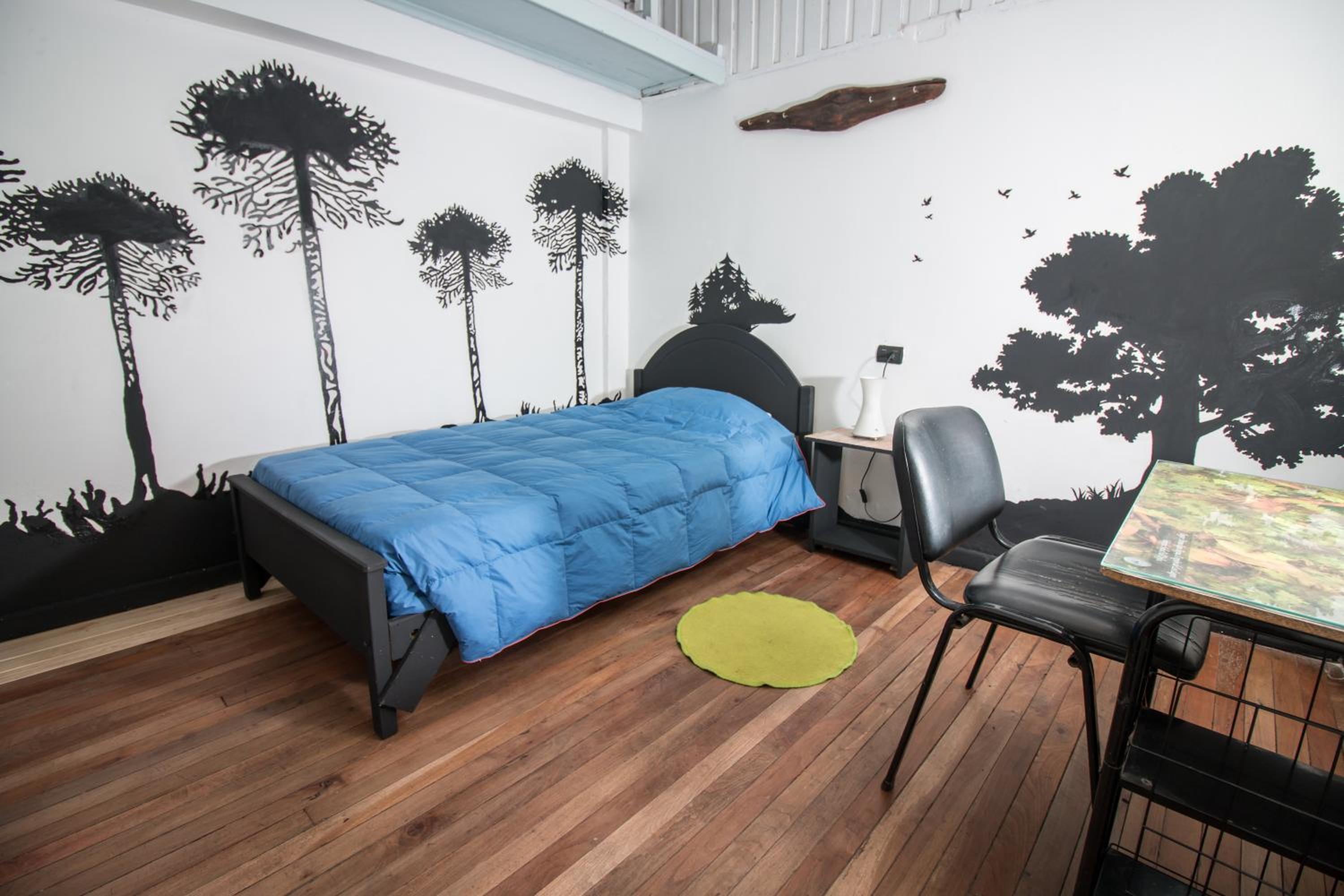 Standard Single Room with Shared Bathroom photo 1
