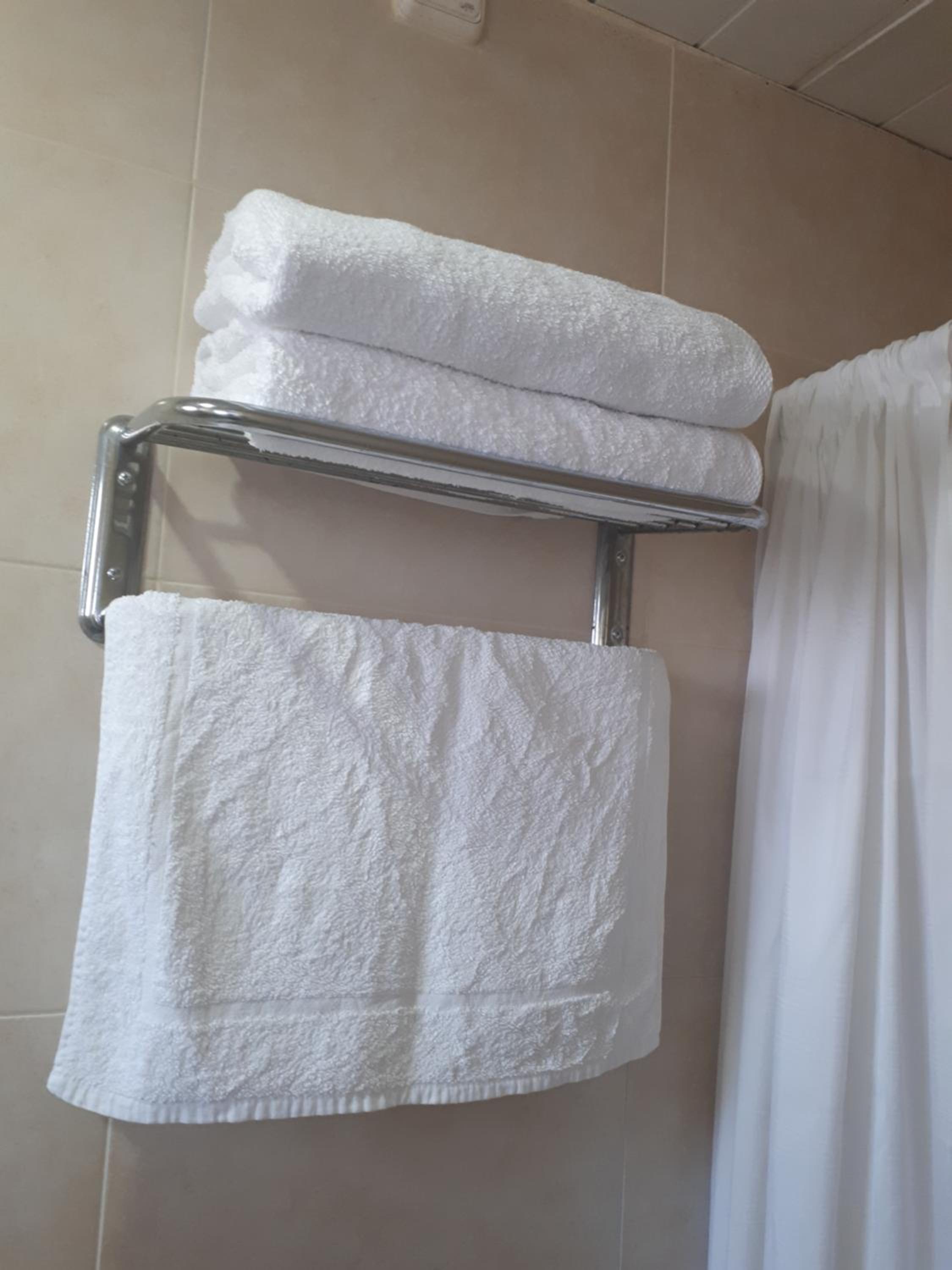 Triple Room with Private Bathroom photo 2