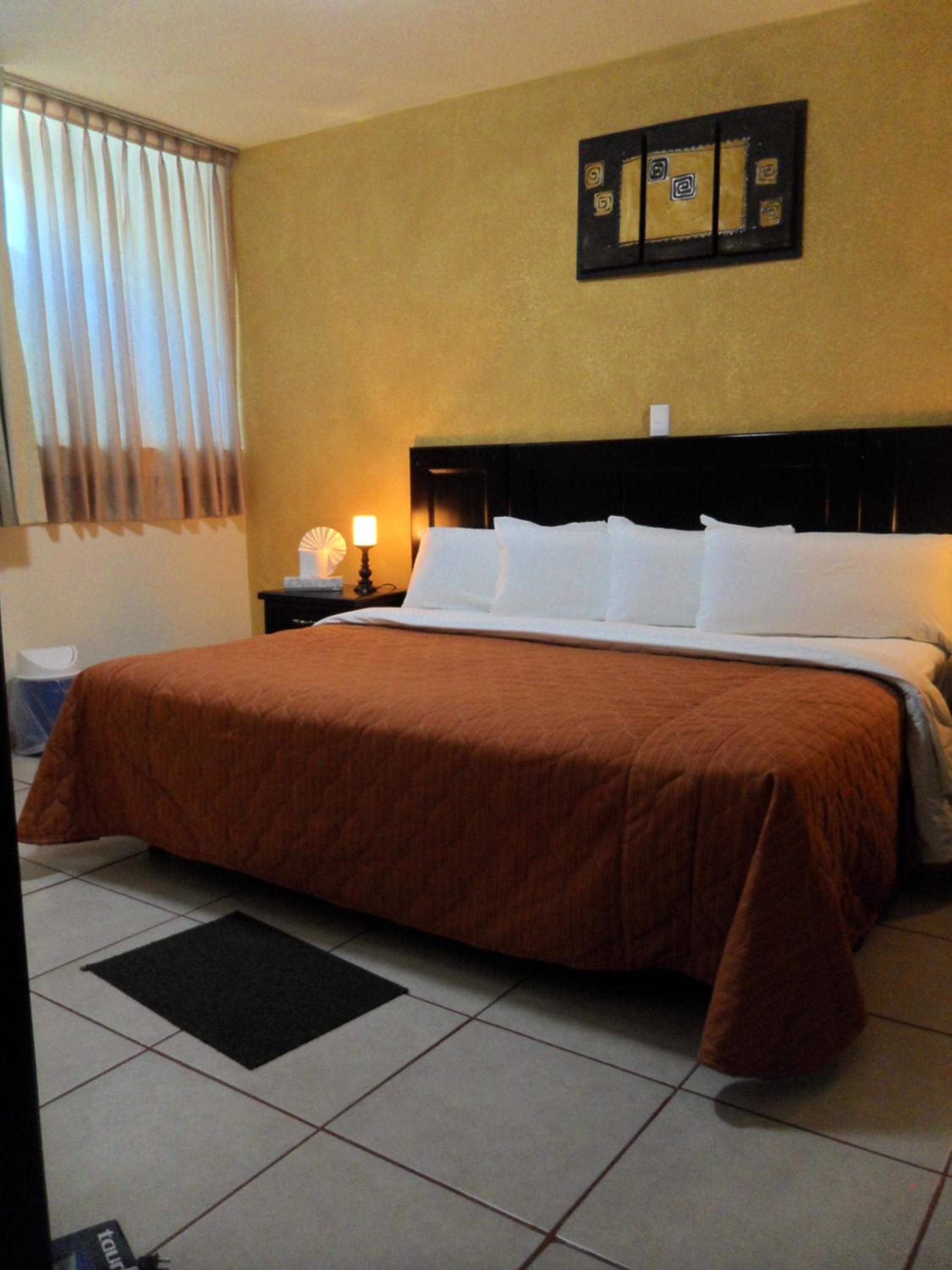 Two-Bedroom Suite photo 3