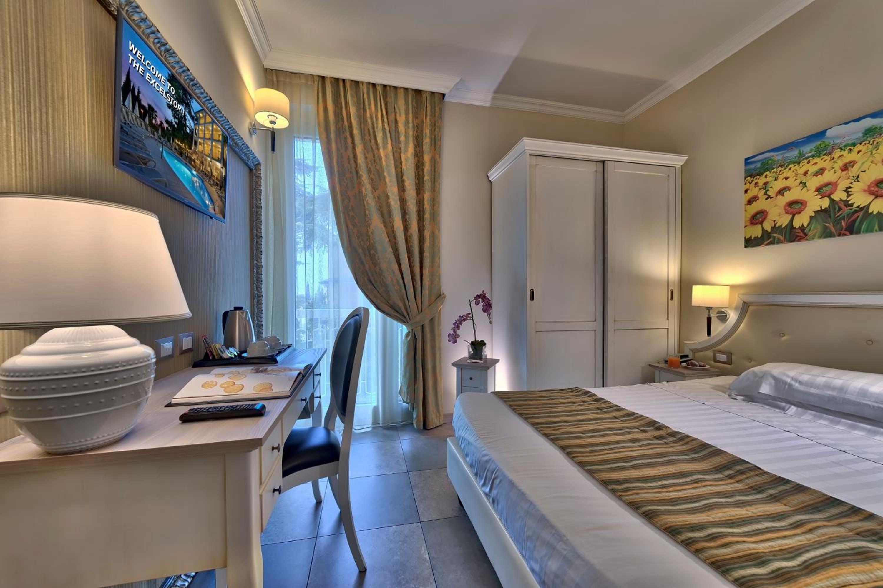 Small Economy Double Room - Photo 1