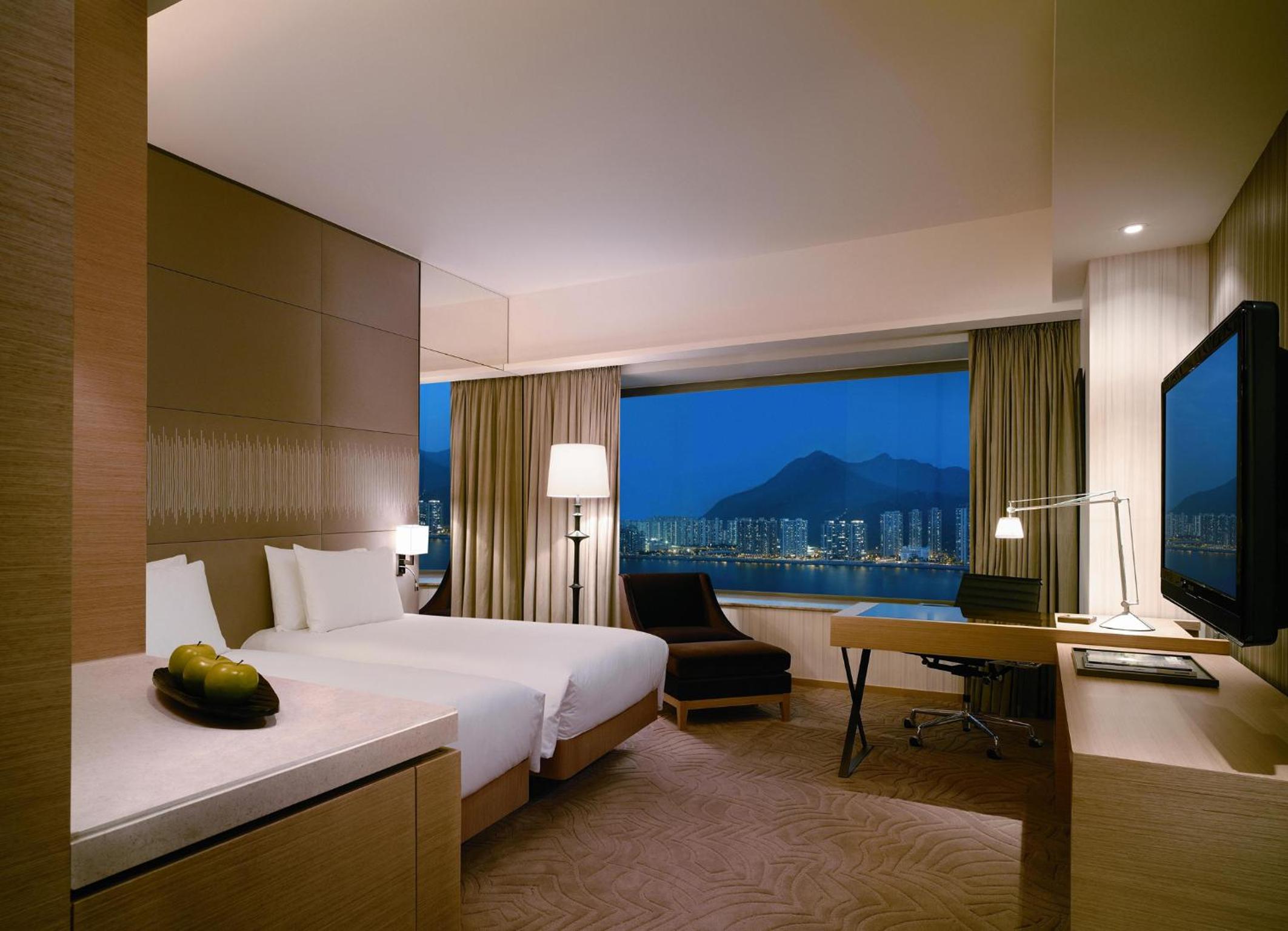 Twin Room with Harbor View - Club Access