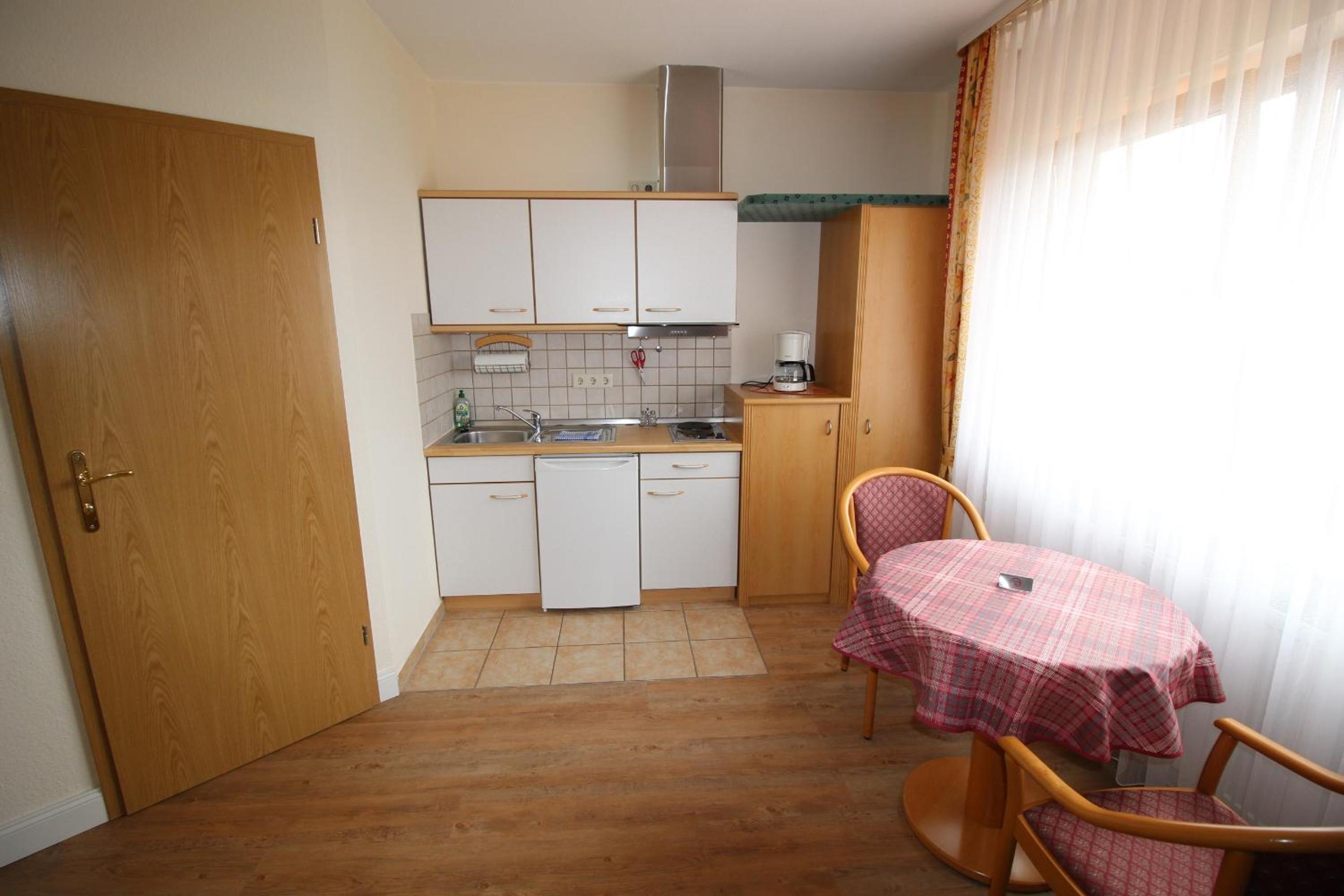 Apartment photo 2
