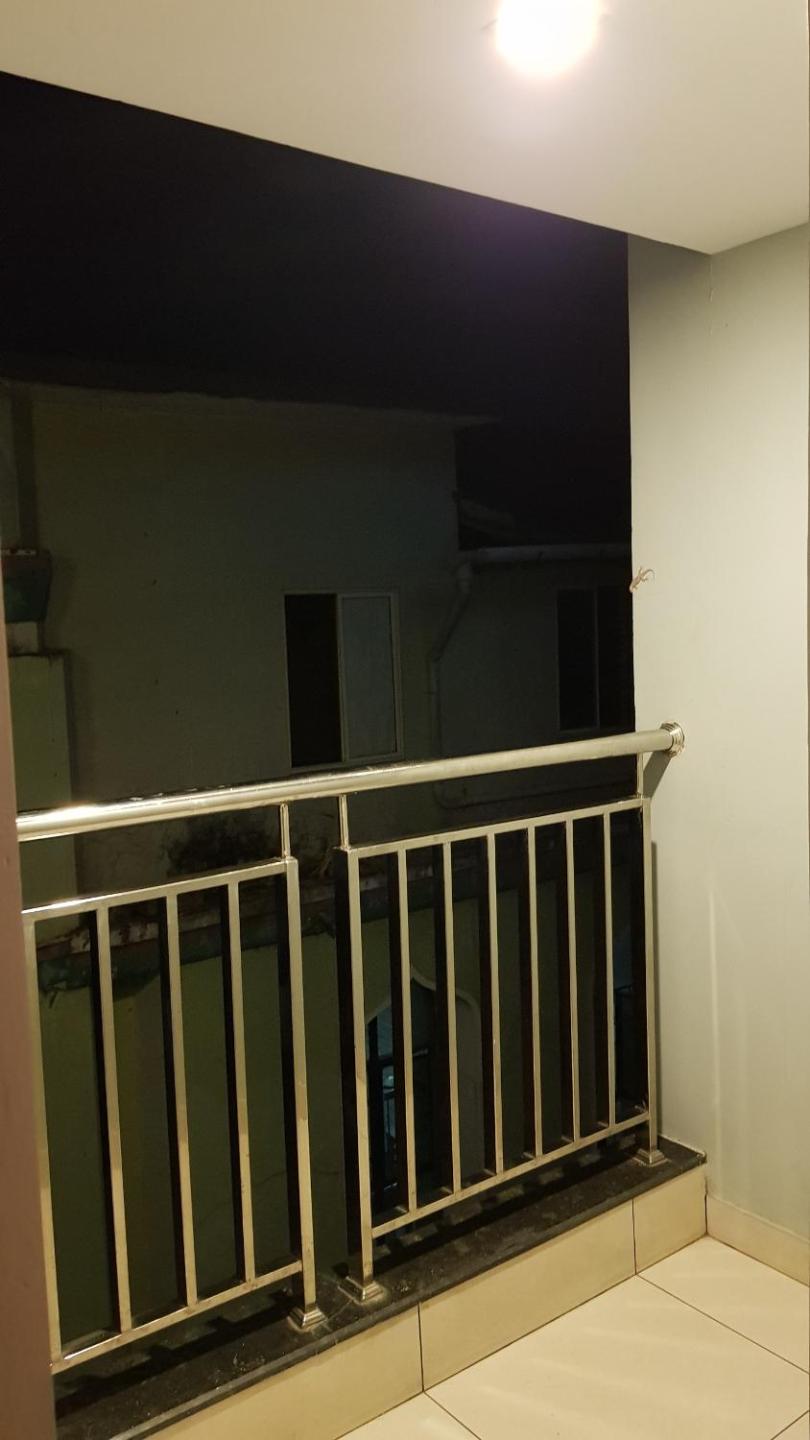 Deluxe Double Room with Balcony photo 2