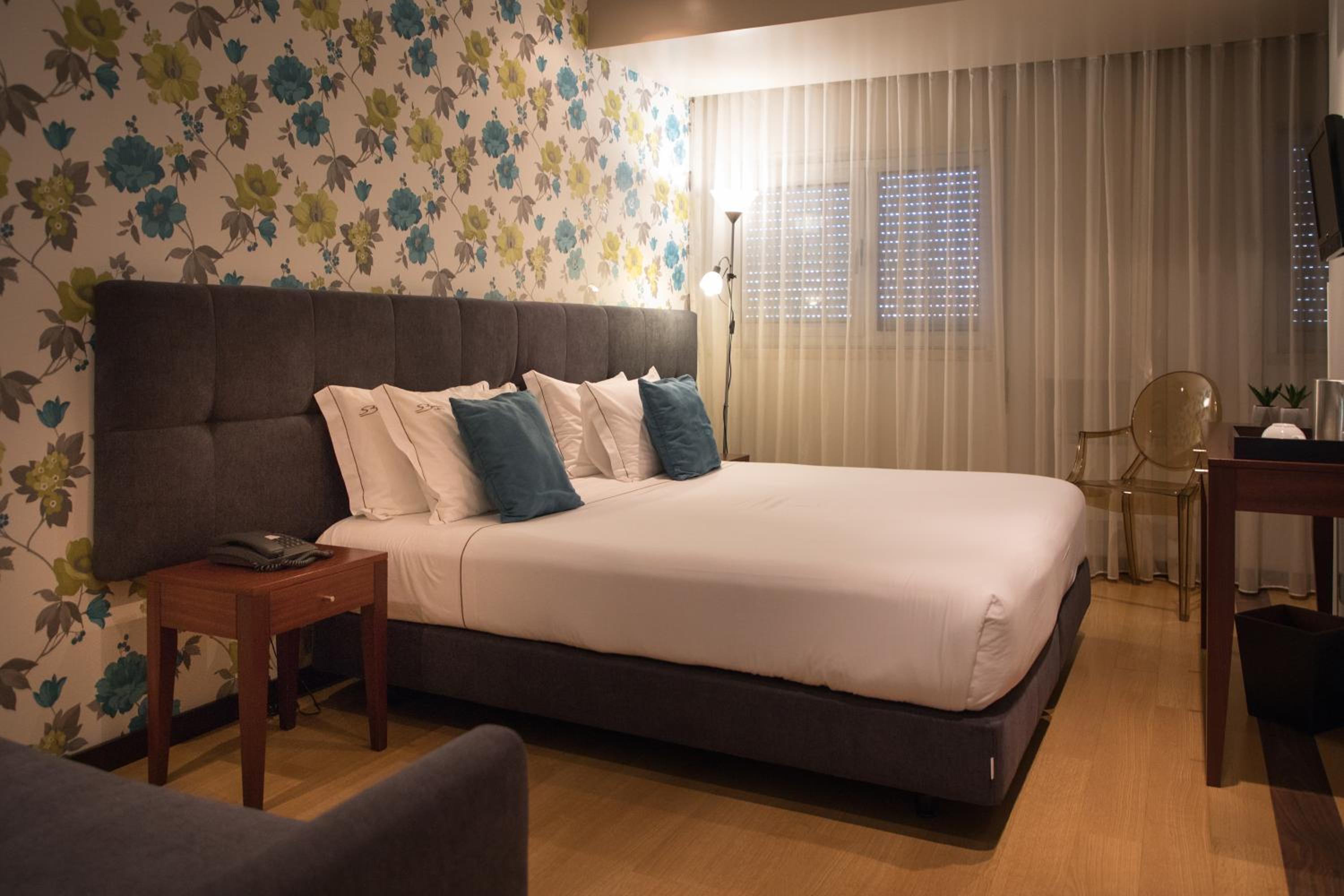Superior Double or Twin Room photo 3