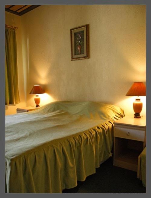 Double Or Twin Room With Extra Bed photo 1