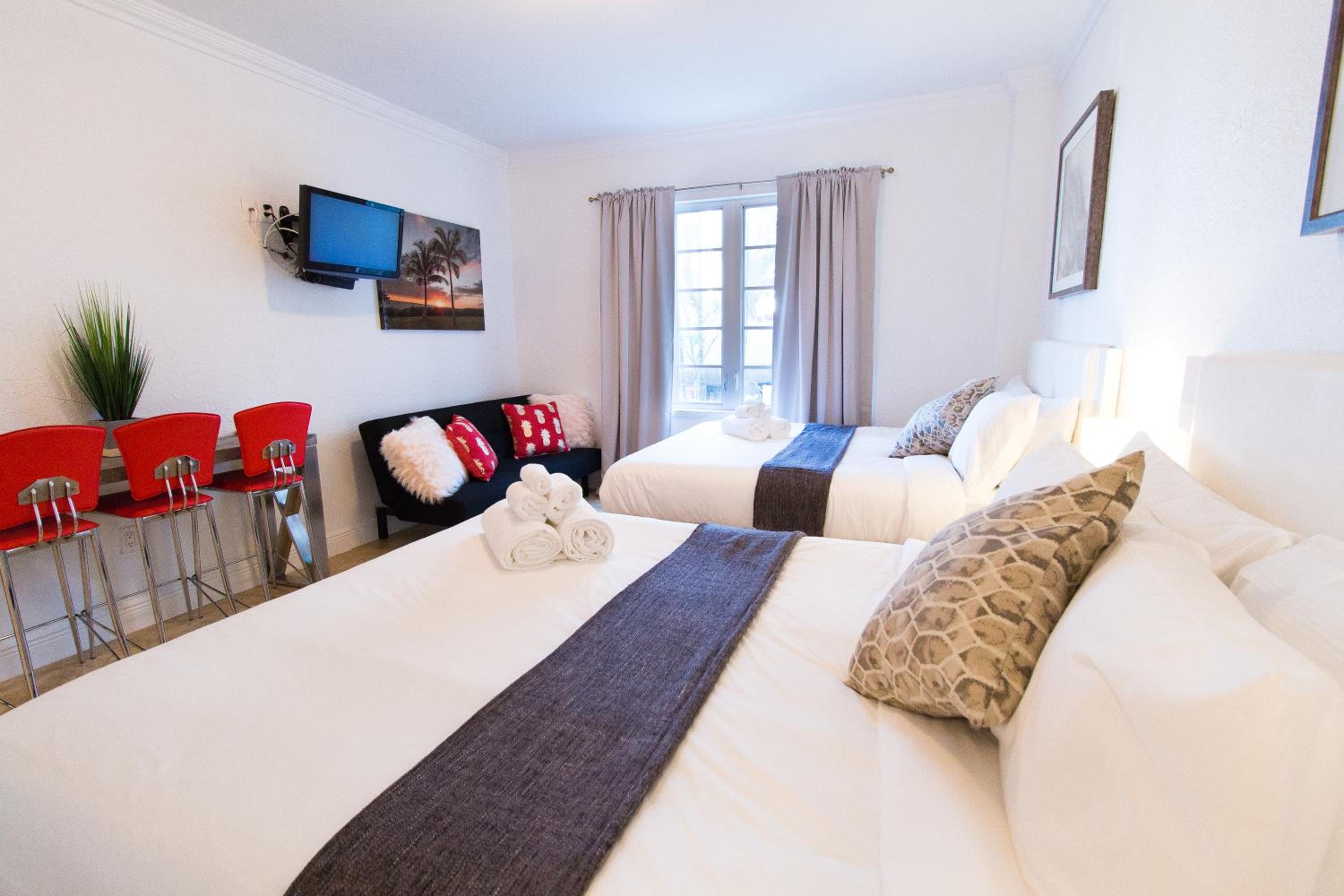Studio Apartment