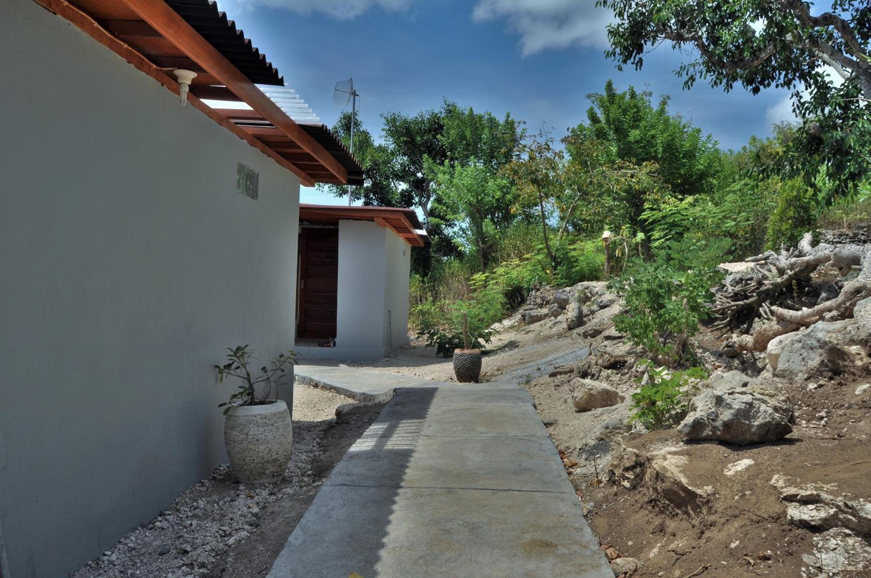 Deluxe Bungalow with Ocean and Agung Mount View - Photo 39