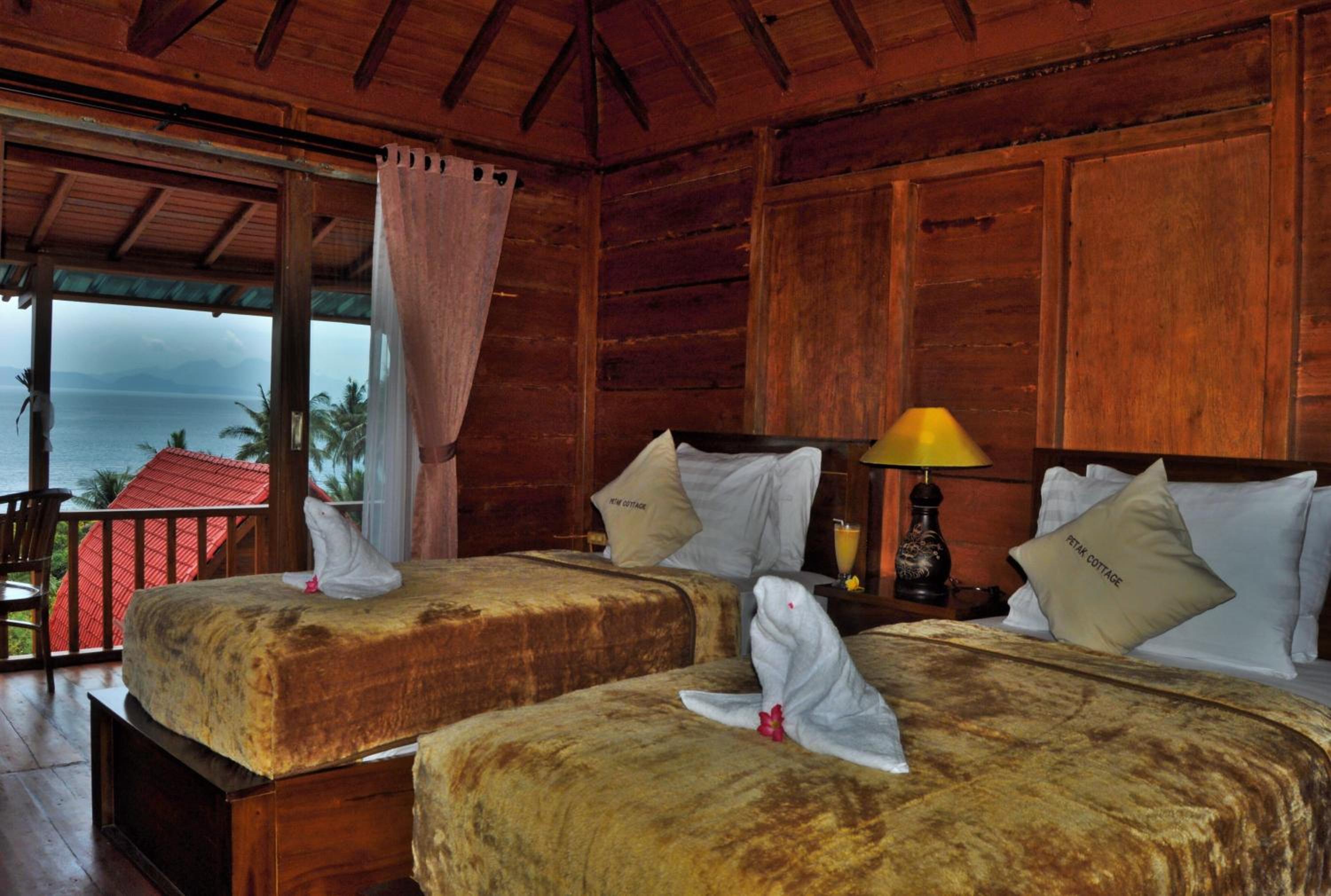 Deluxe Twin Bungalow with Ocean and Agung Mount View - Photo 8