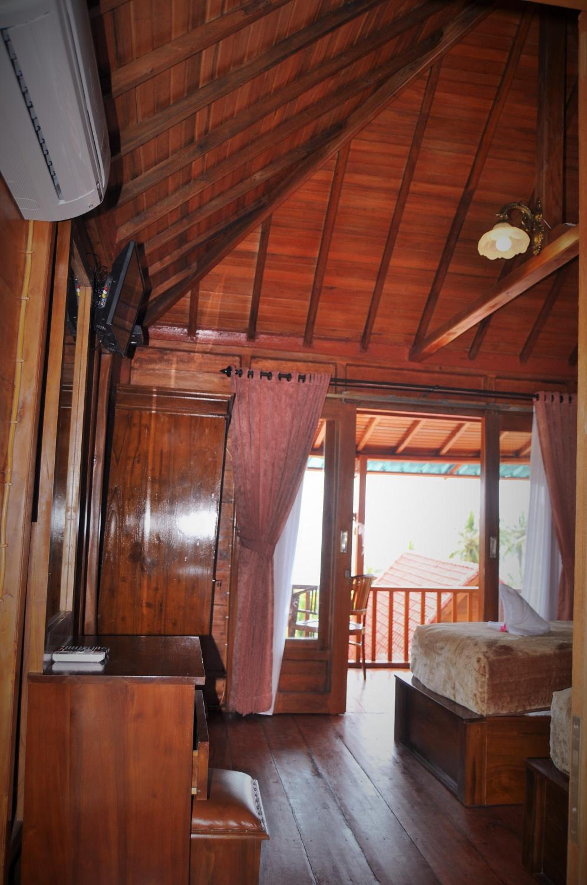 Deluxe Twin Bungalow with Ocean and Agung Mount View - Photo 10