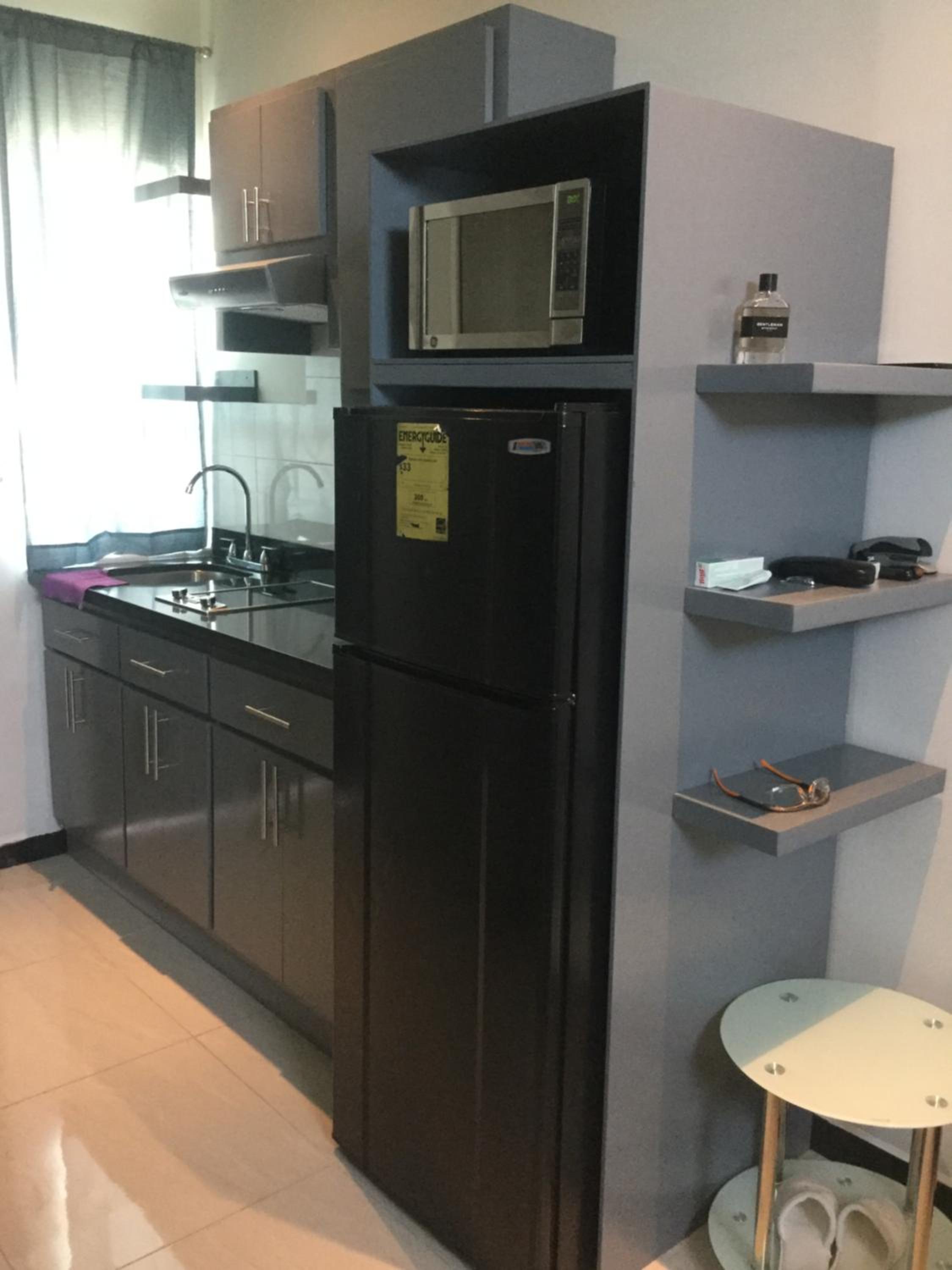 Studio Apartment - Photo 4