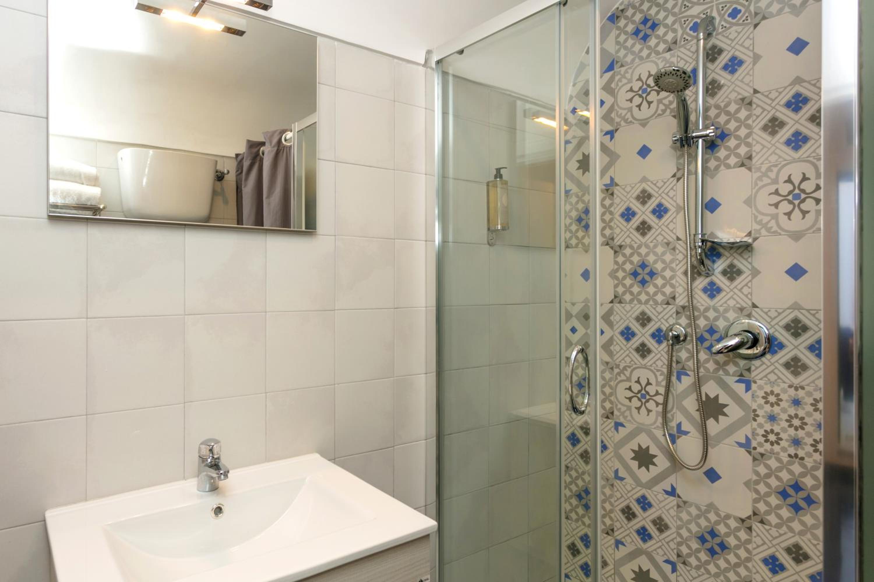 Superior Double Room - Photo 3