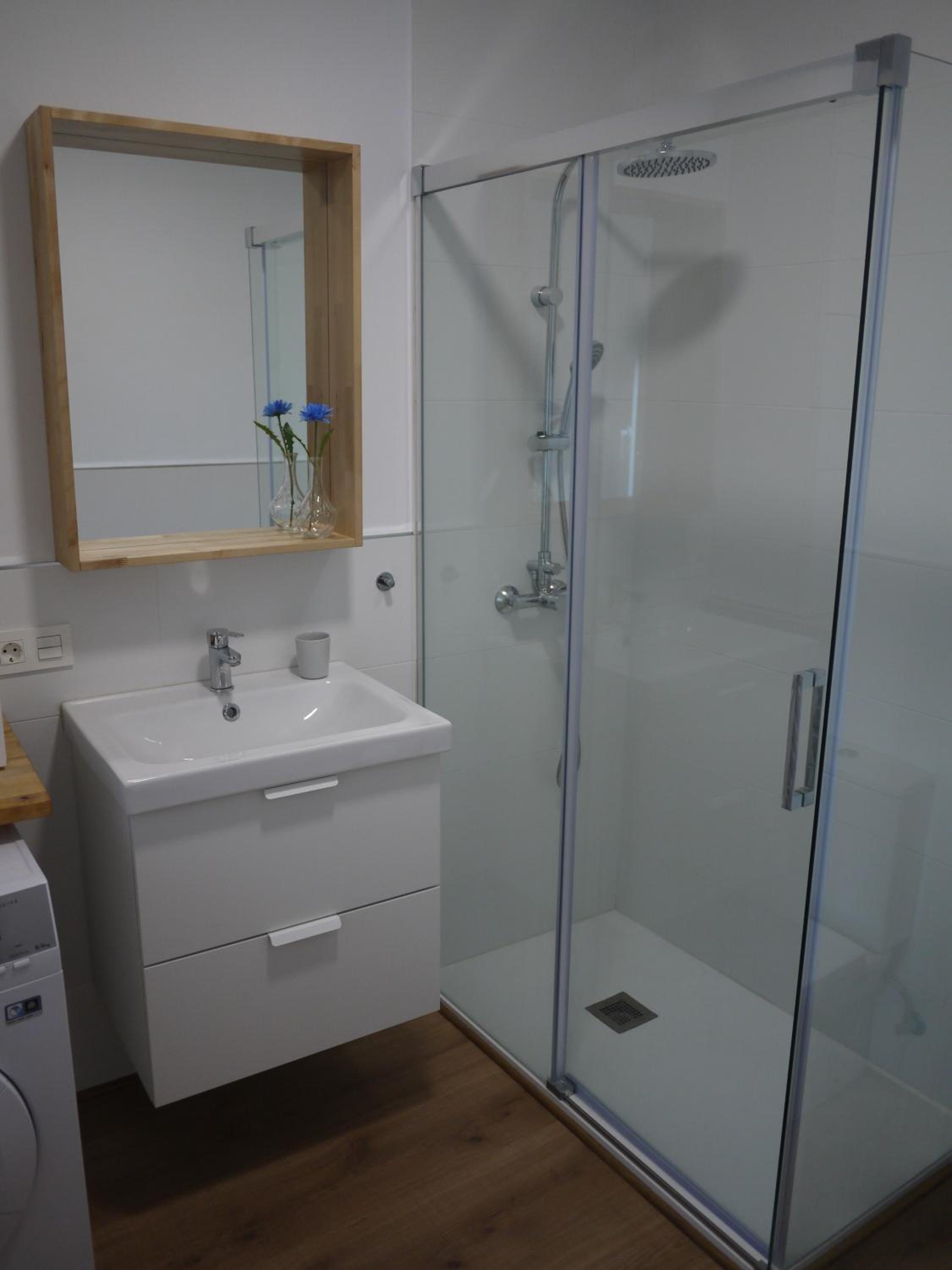 Apartment - Photo 32