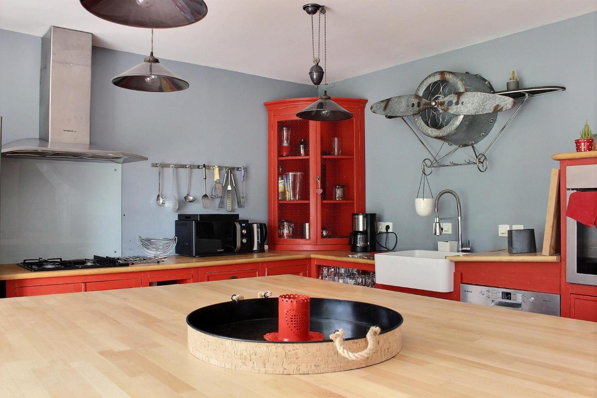 Three-Bedroom House - Photo 14