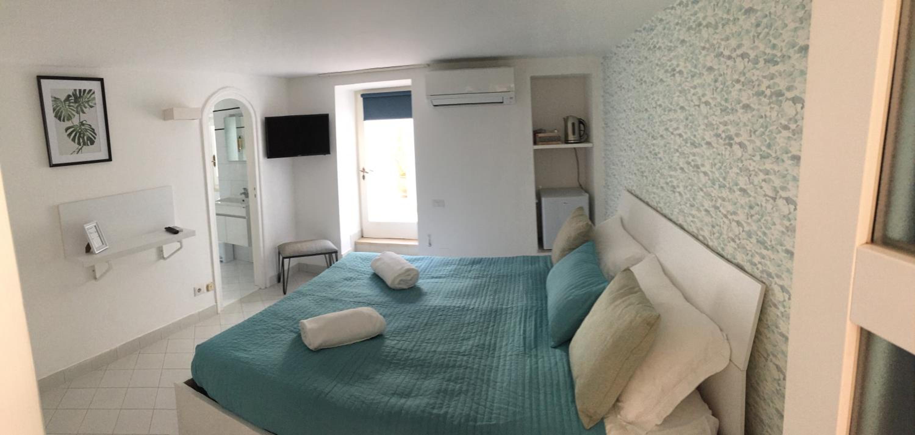 Standard Double Room - Photo 1