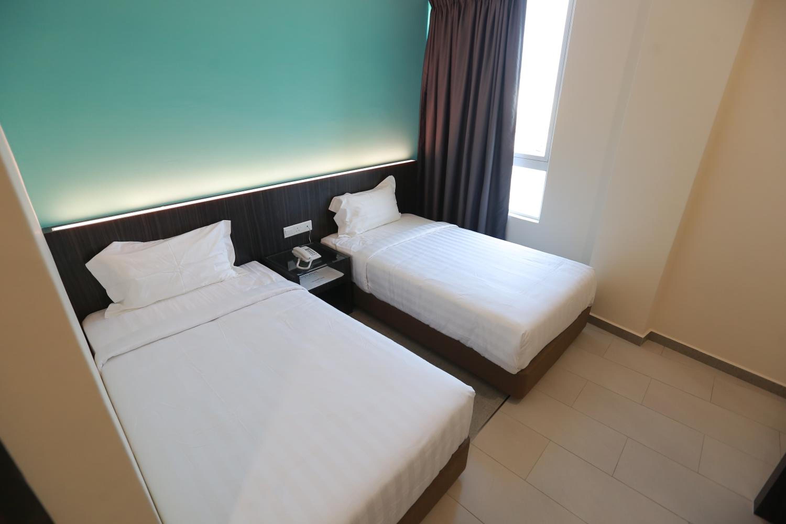 Deluxe Twin Room - Photo 5