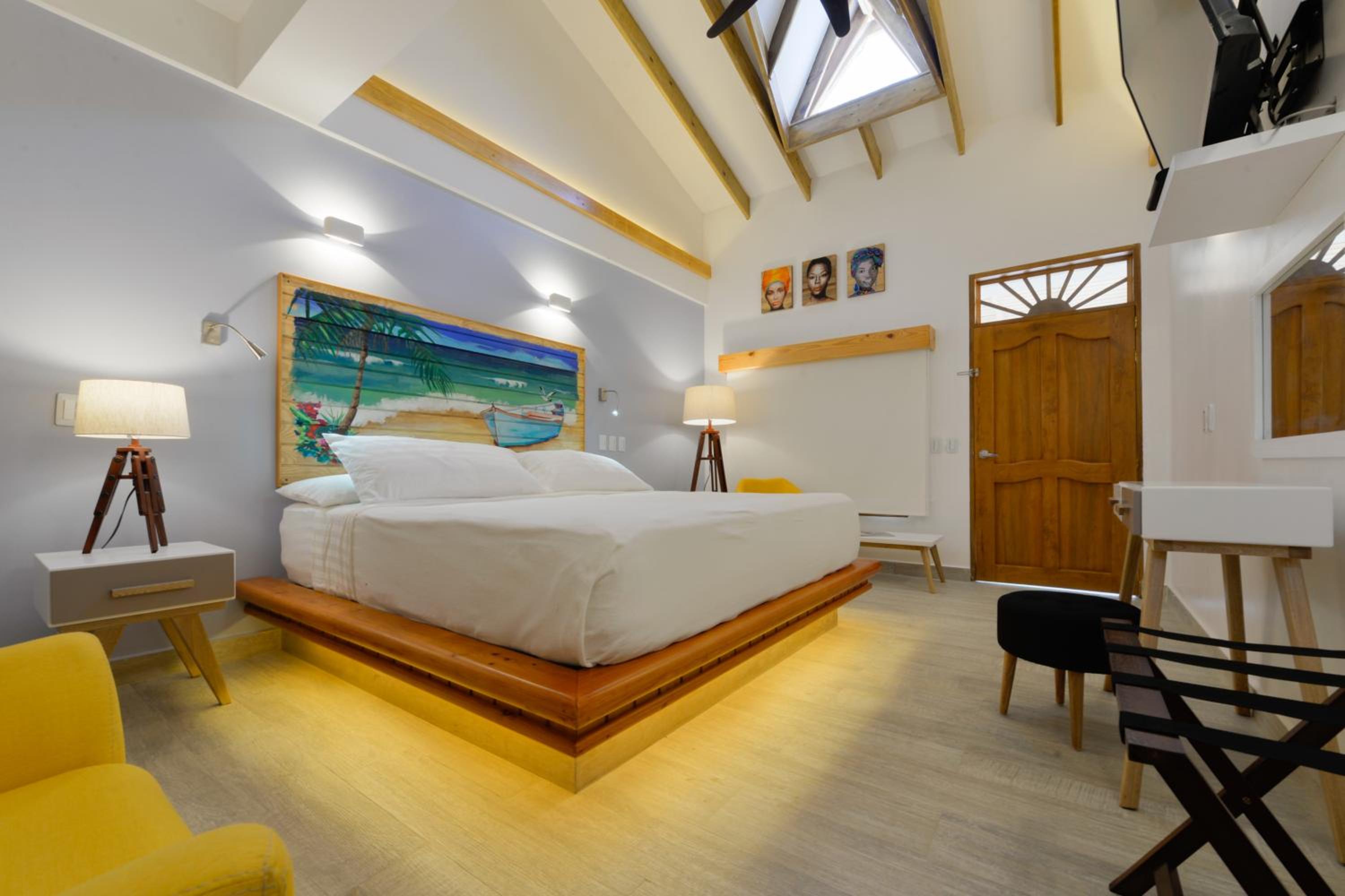 Deluxe Suite photo 1