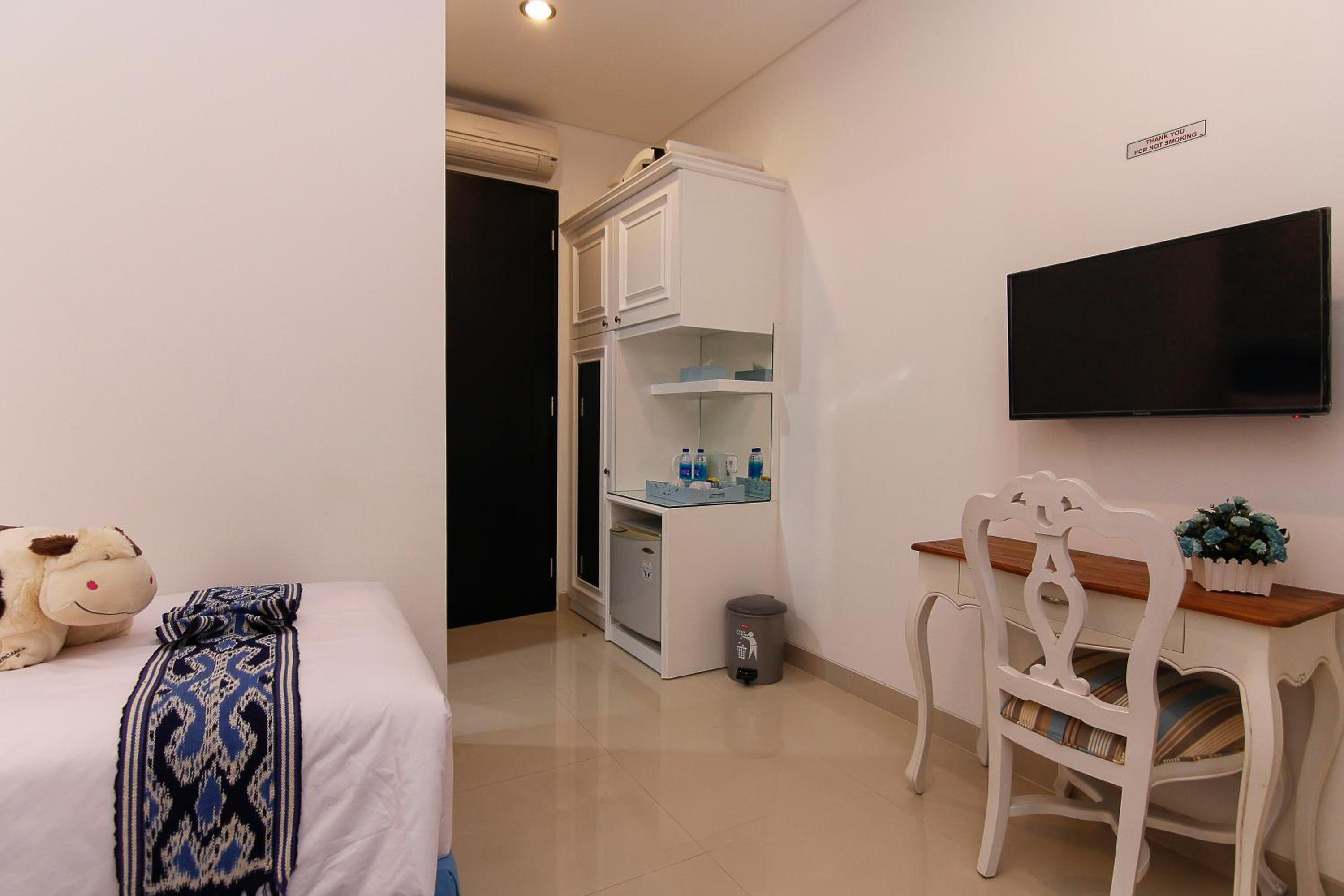 Deluxe Twin Room - Photo 1