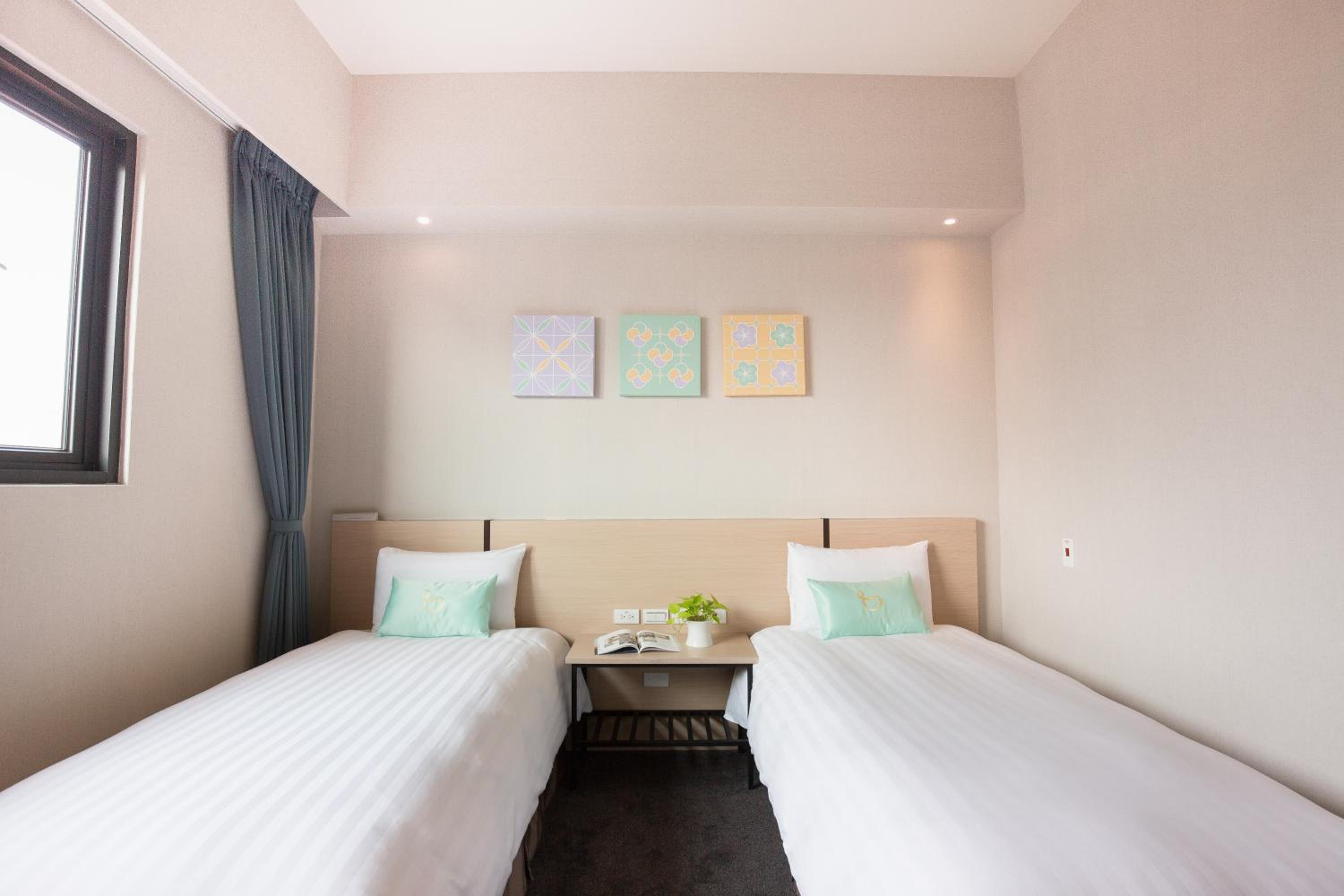 Double Room - Disability Access photo 2