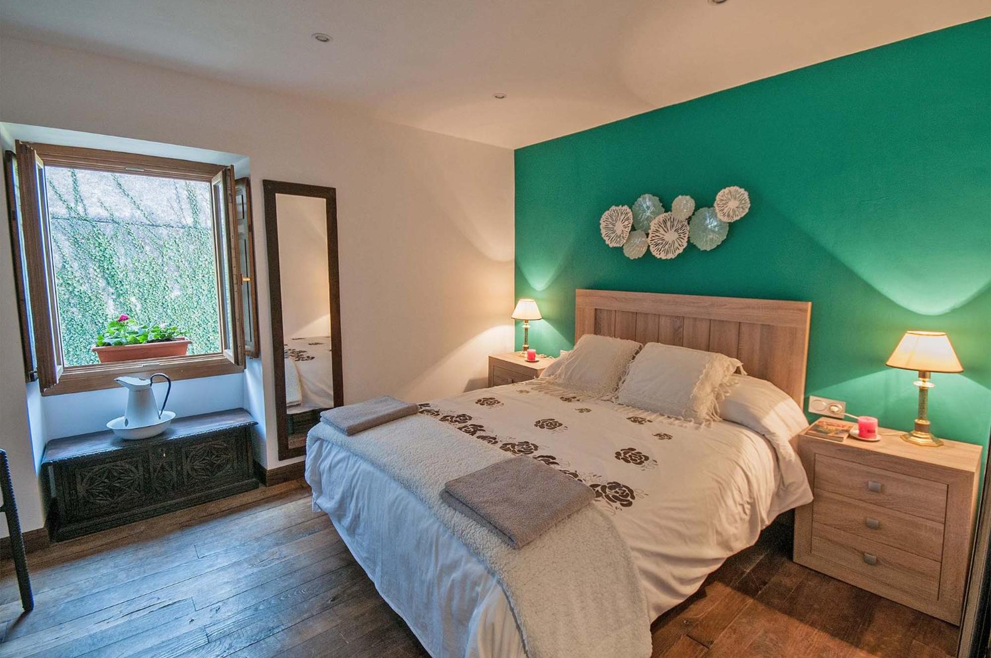 Four-Bedroom House photo 2