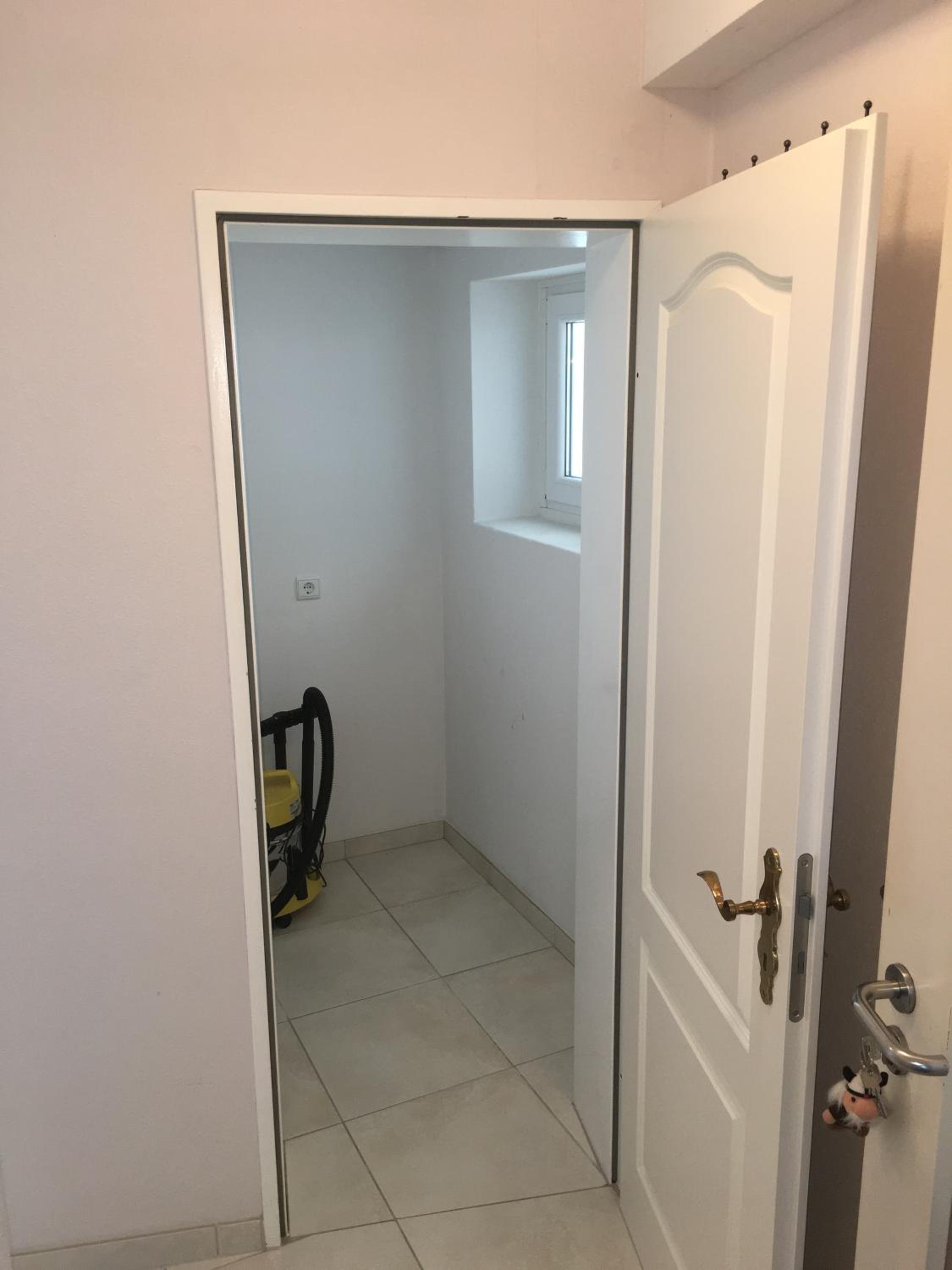 Apartment - Ground Floor photo 3