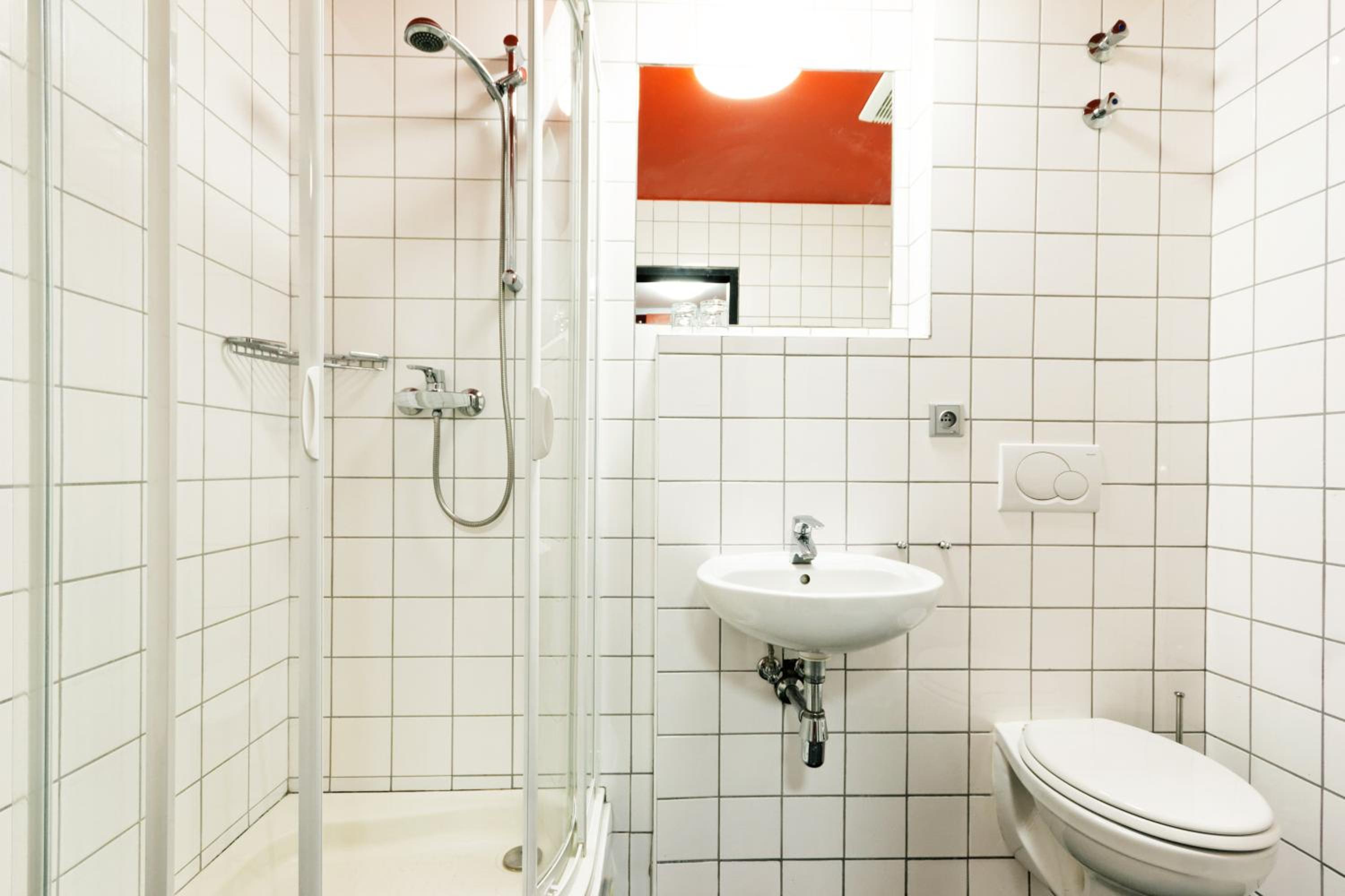 Deluxe Double or Twin Room with Balcony photo 2