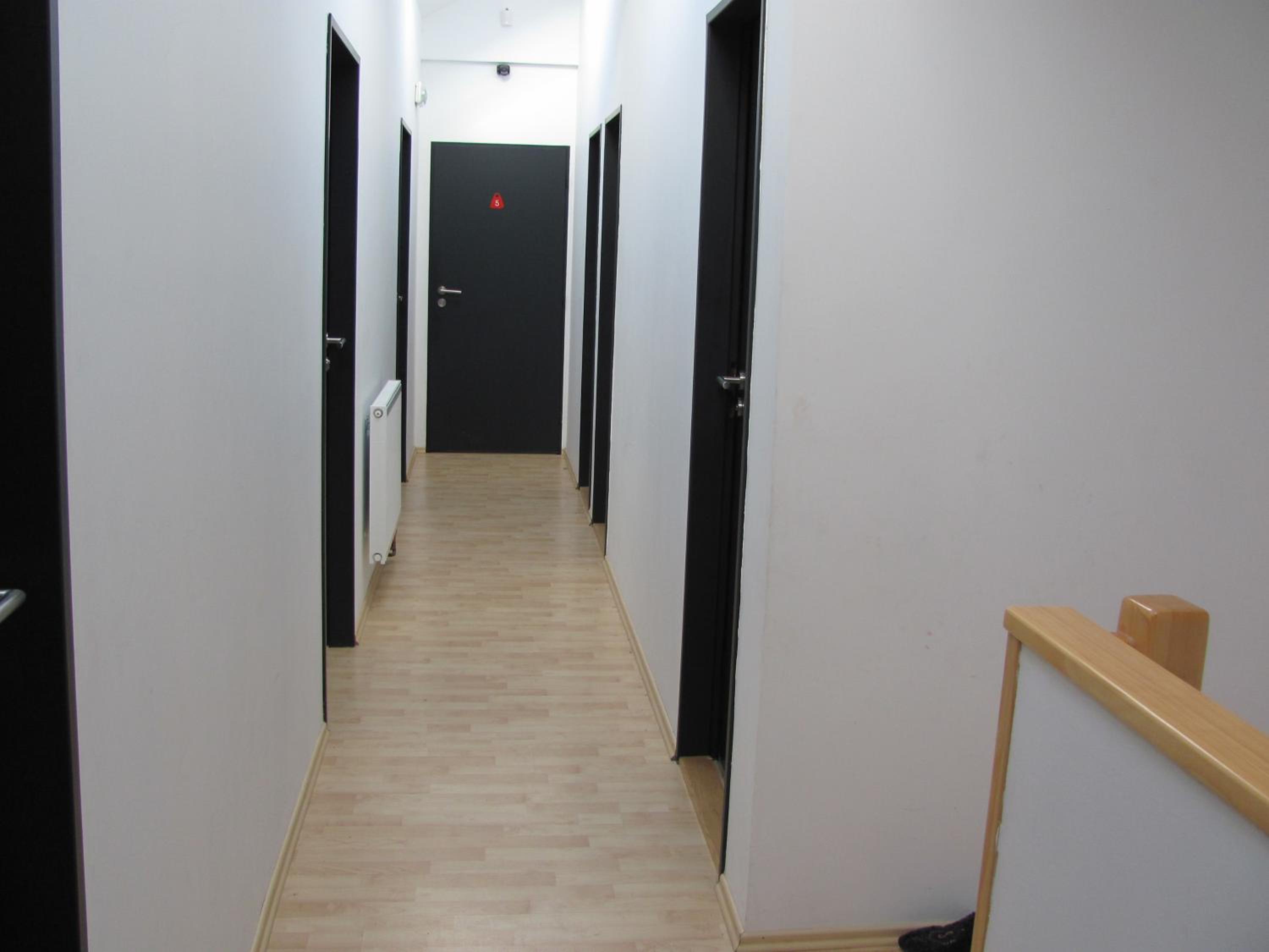 Sextuple Room with Shared Bathroom photo 3