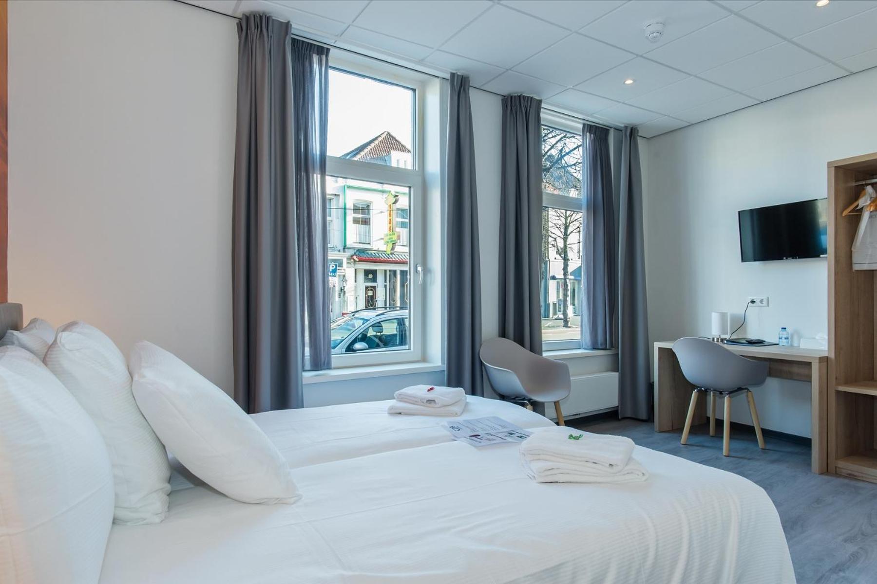 Comfort Twin Room - Photo 10