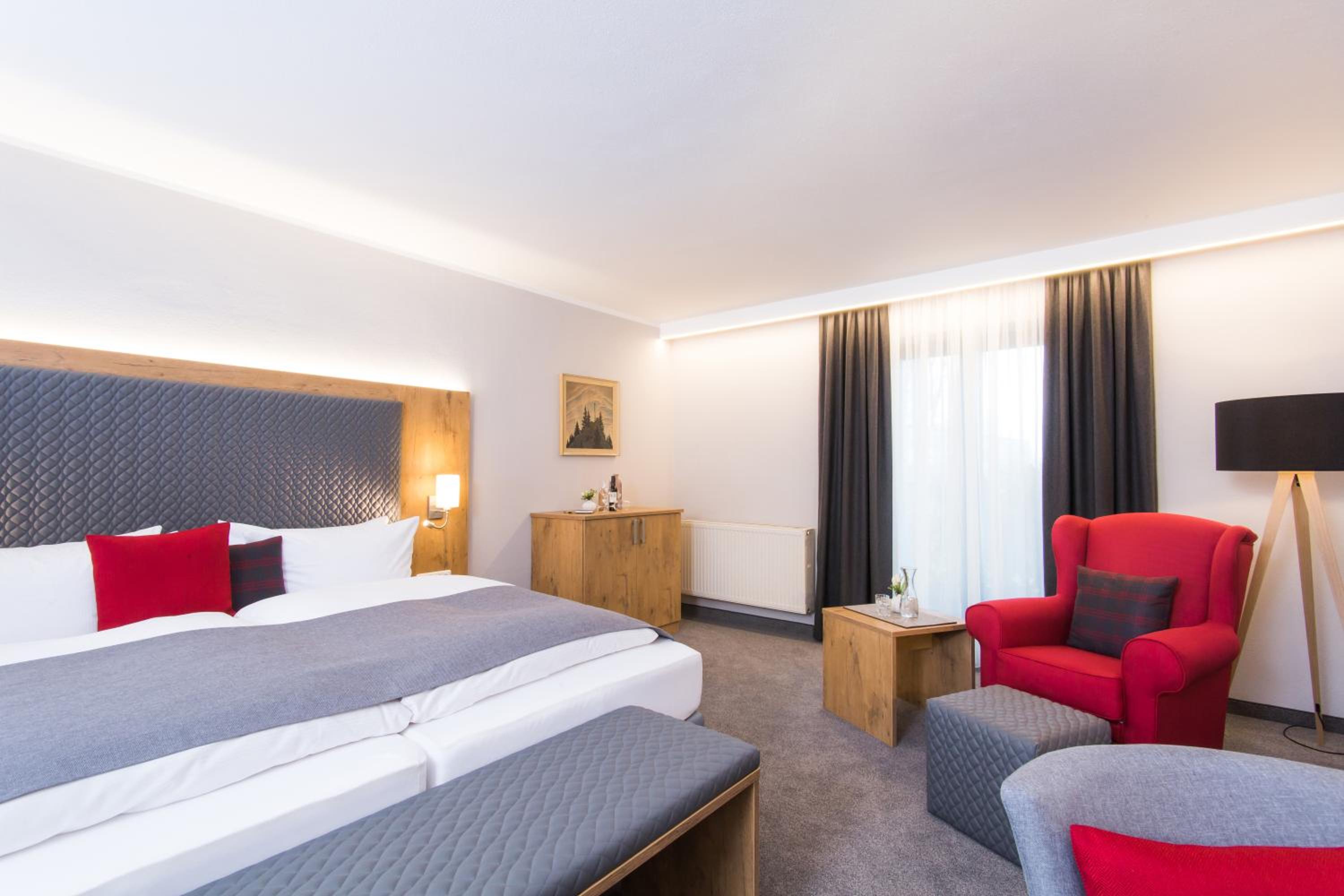 Deluxe Double Room photo 3