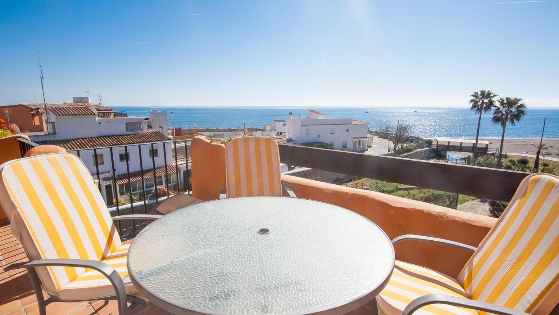 Apartamento con vista al mar