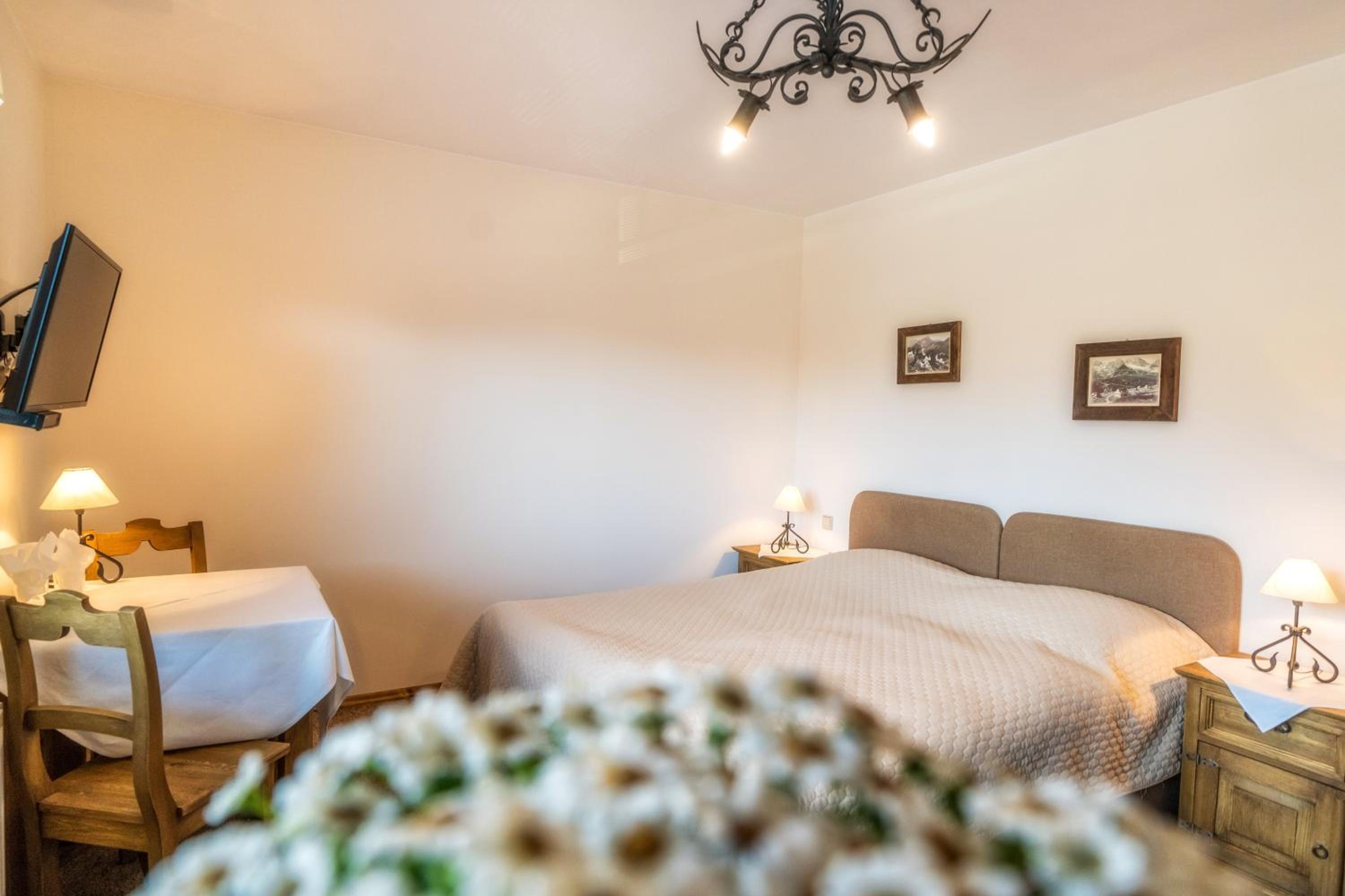 Classic Double Room with Balcony photo 3