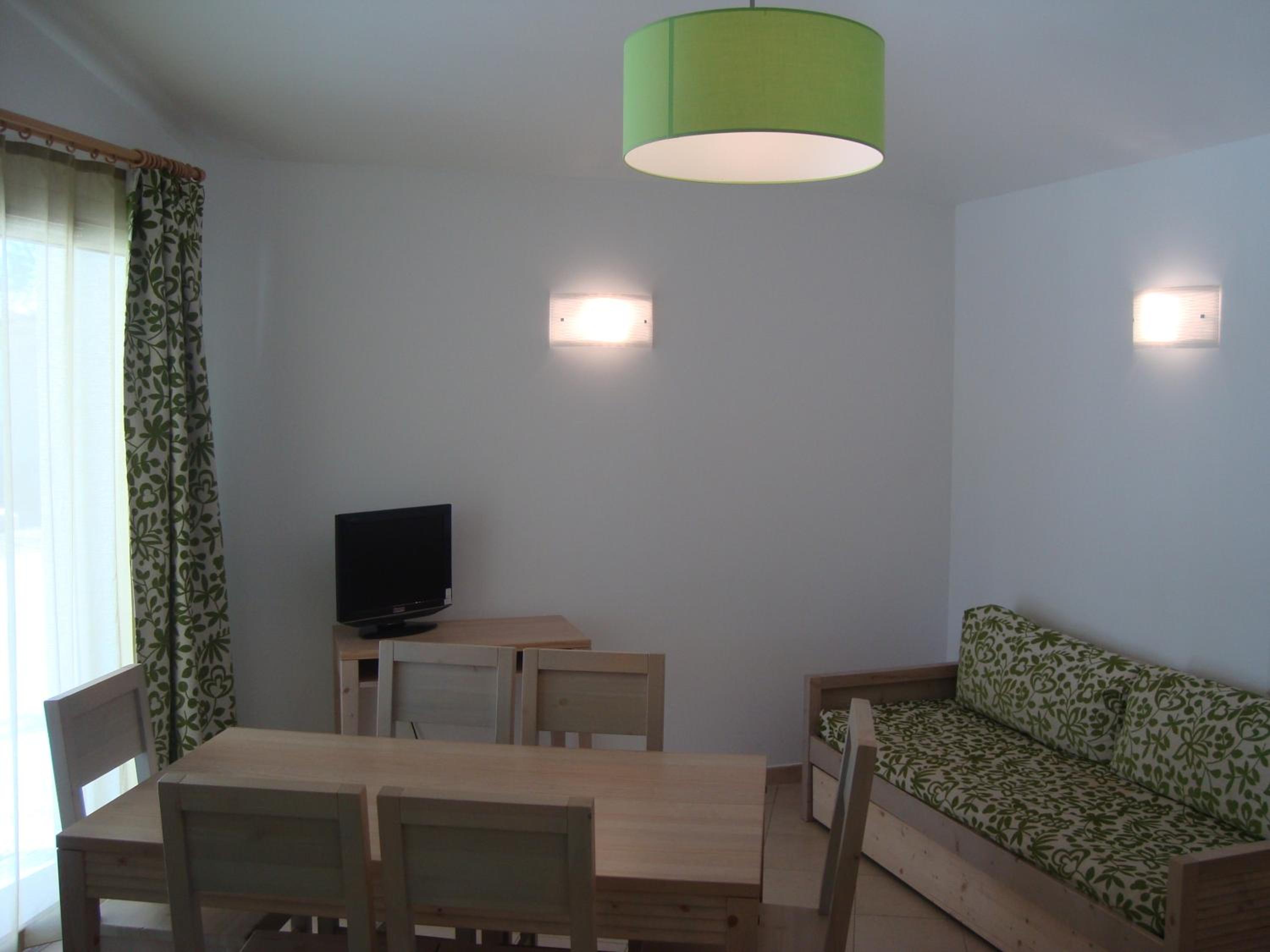 Two-Bedroom Villa (4-6 Adults)