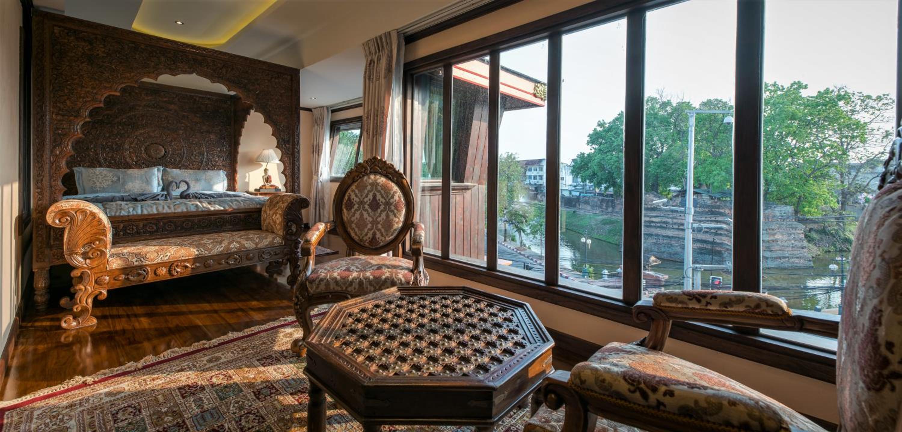 King Room