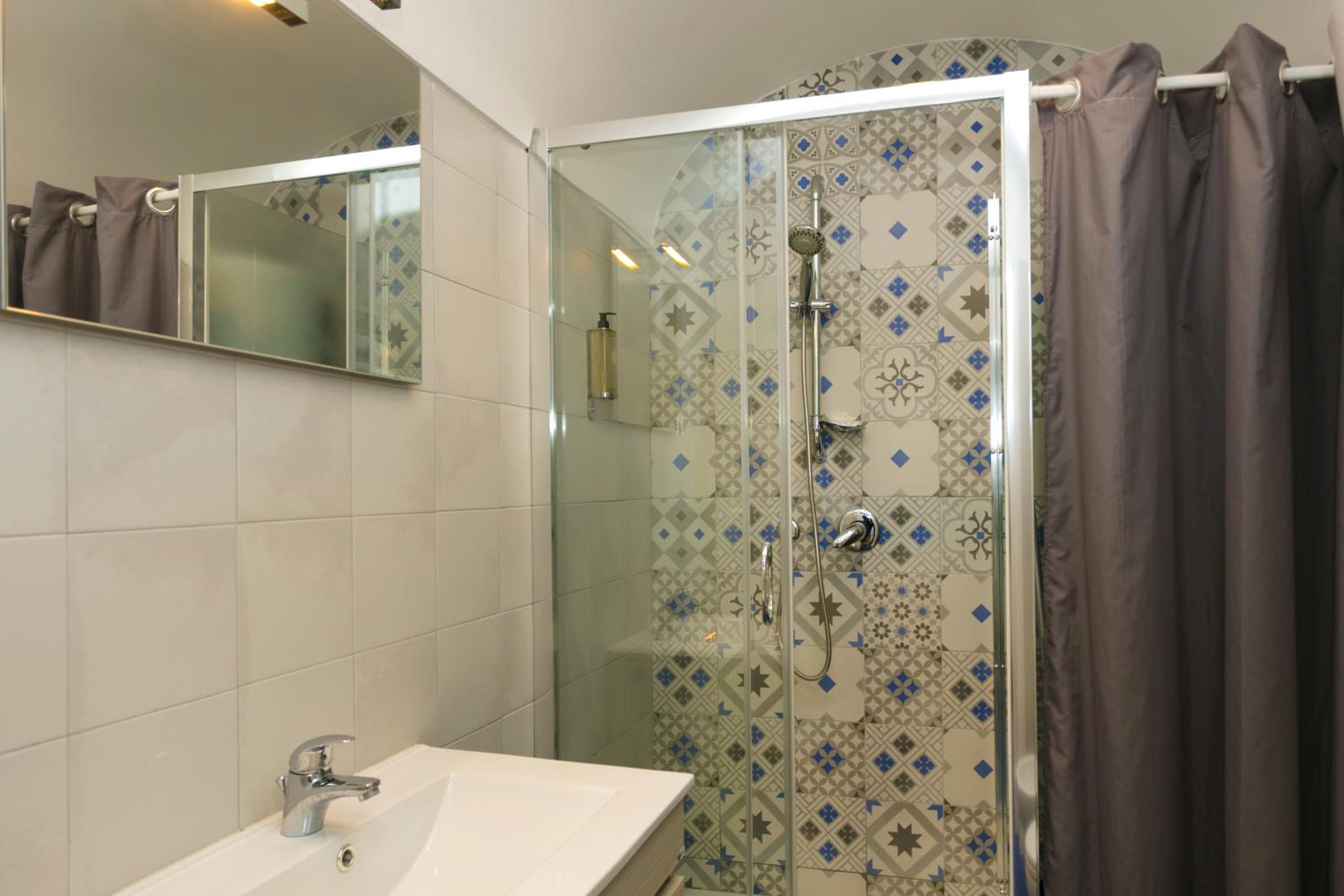 Superior Double Room - Photo 13