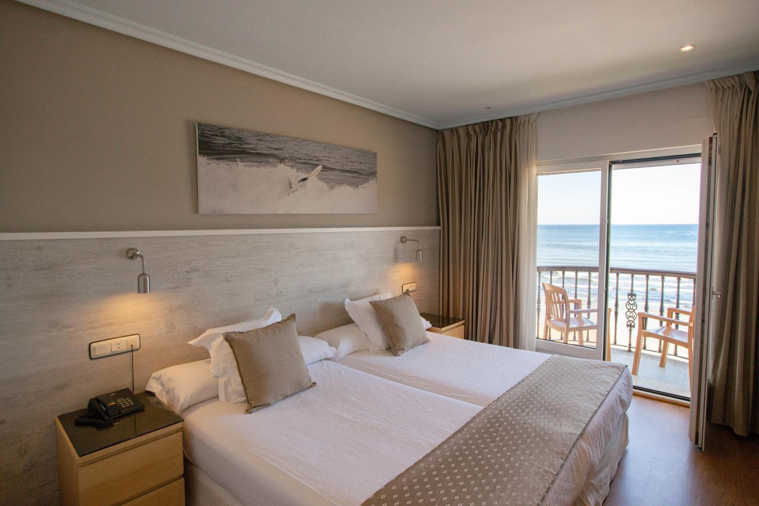 Habitación Doble con Vista al Mar