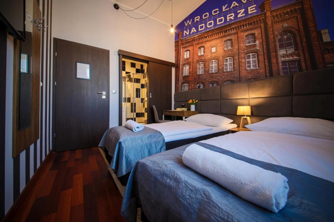 Double or Twin Room with Private Bathroom photo 1