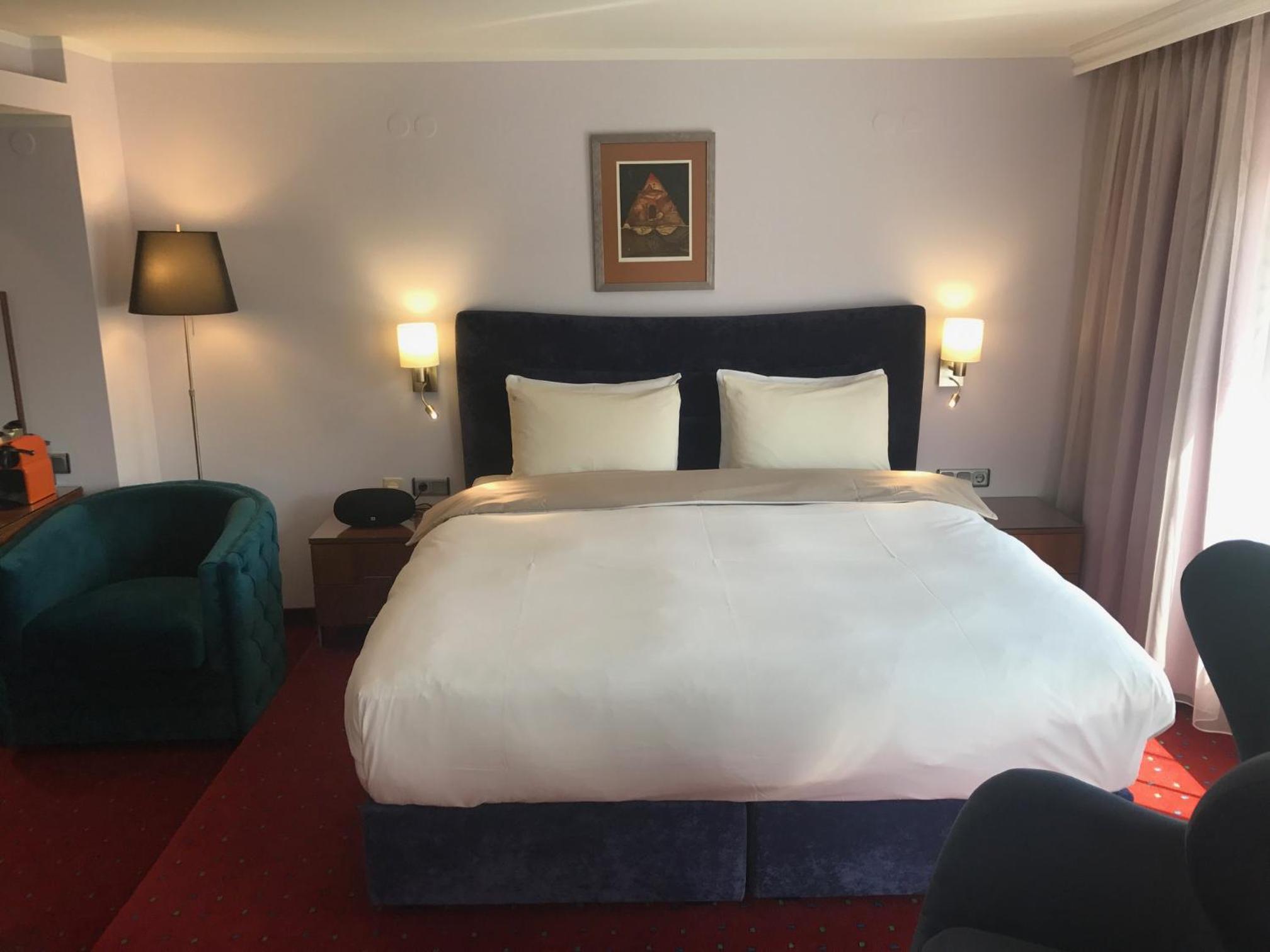 Premium Double Room - Free VIP package