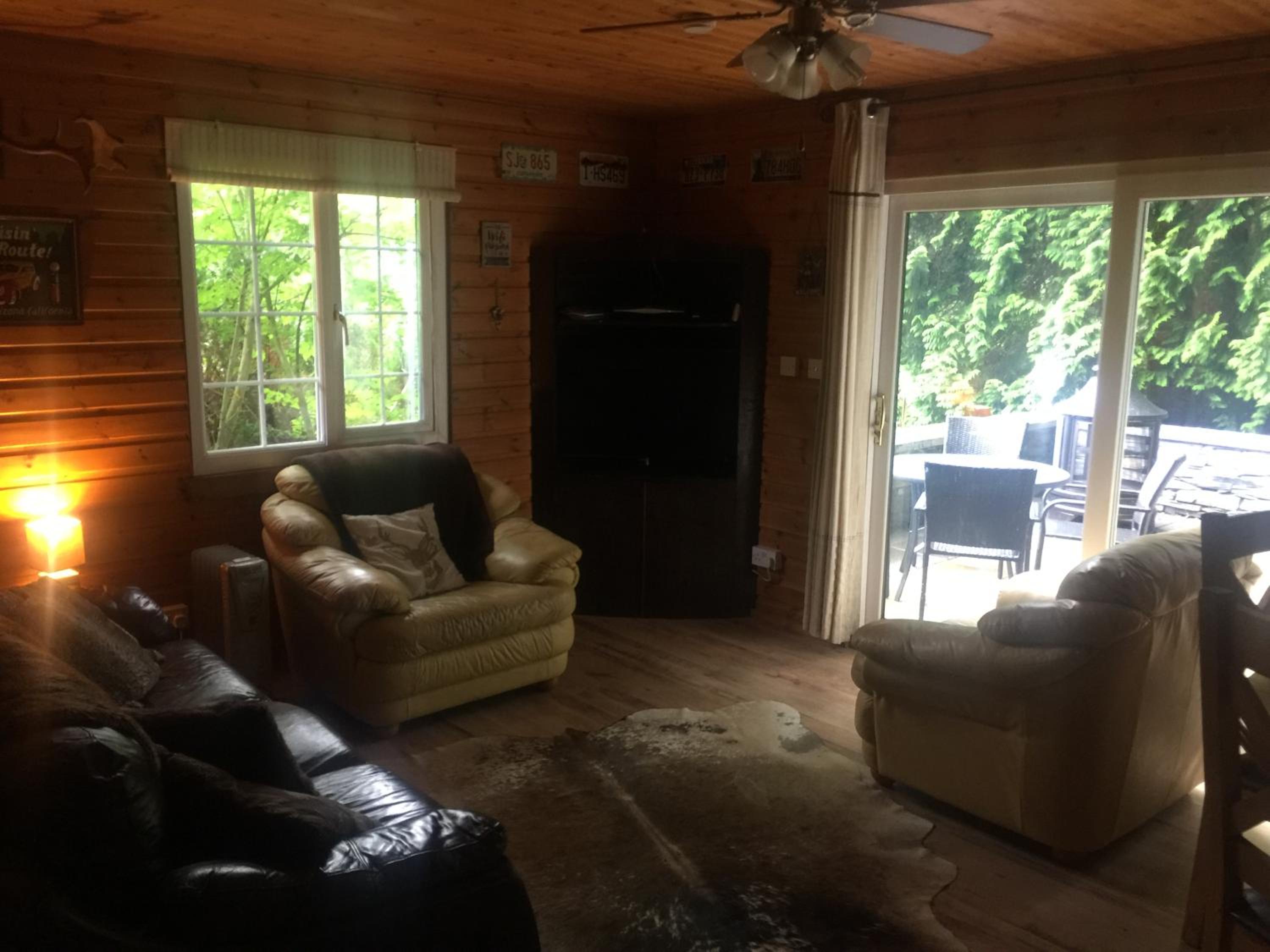 Chalet (5 Adults)