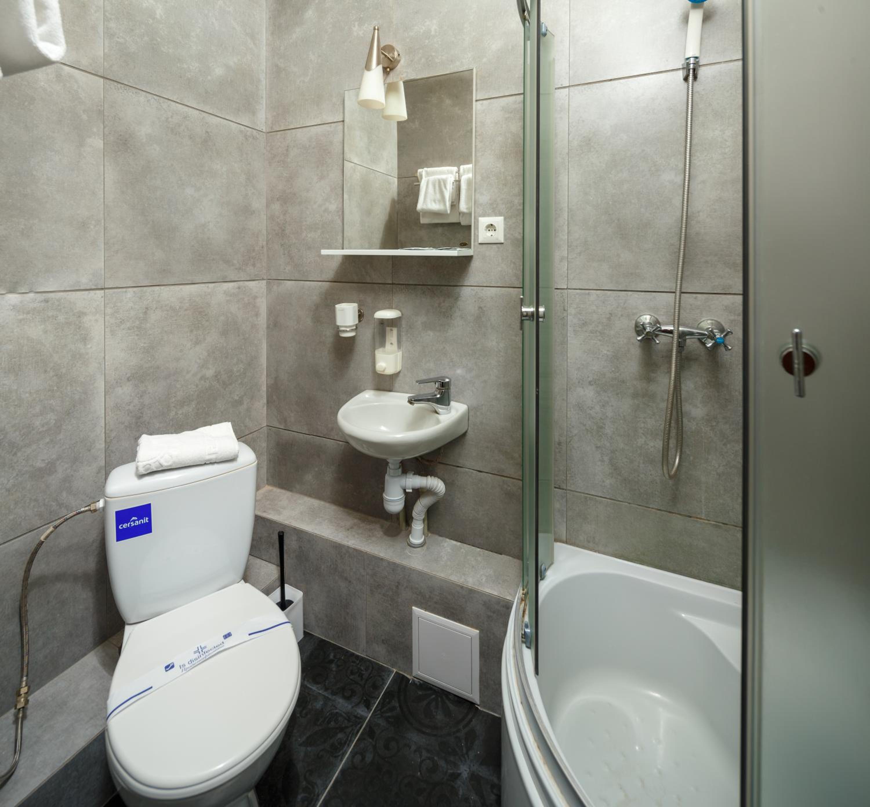 Superior Double or Twin Room photo 2