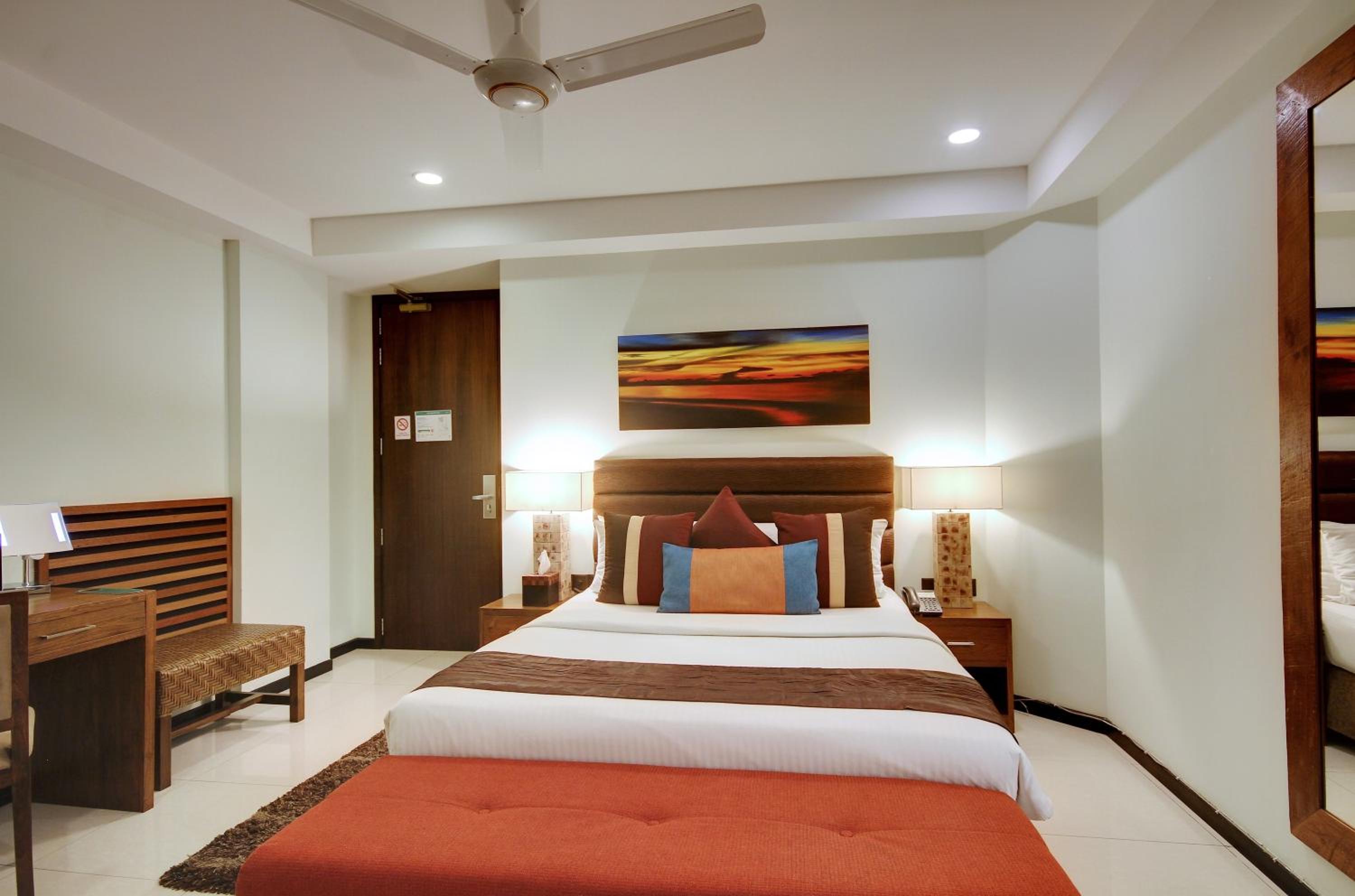 Executive Superior Room (Free Return Airport Transfer, 10% off on Food & Beverage and Complimentary Gym Access)