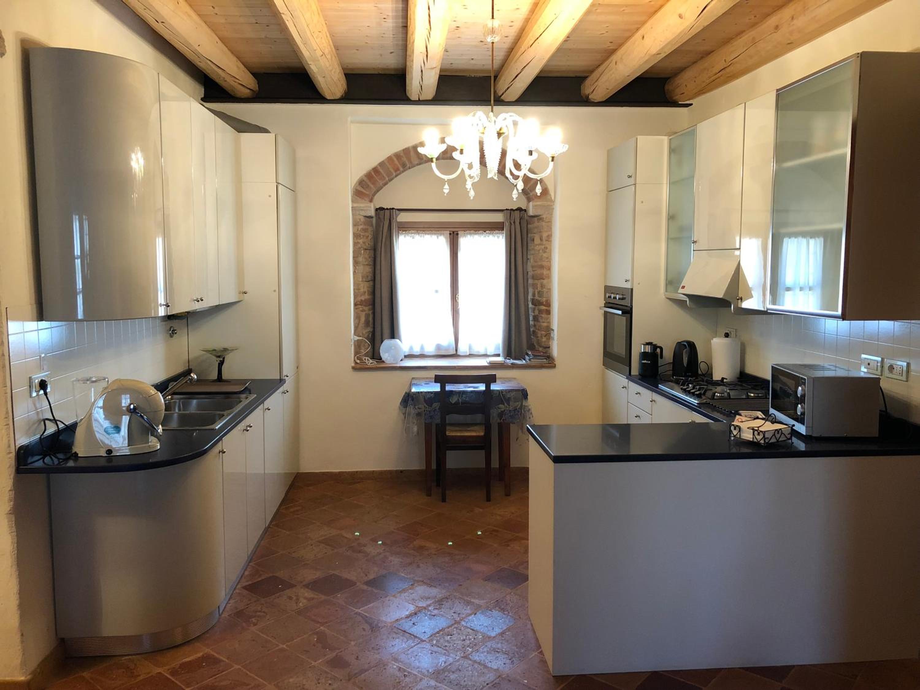 Four-Bedroom House - Photo 16
