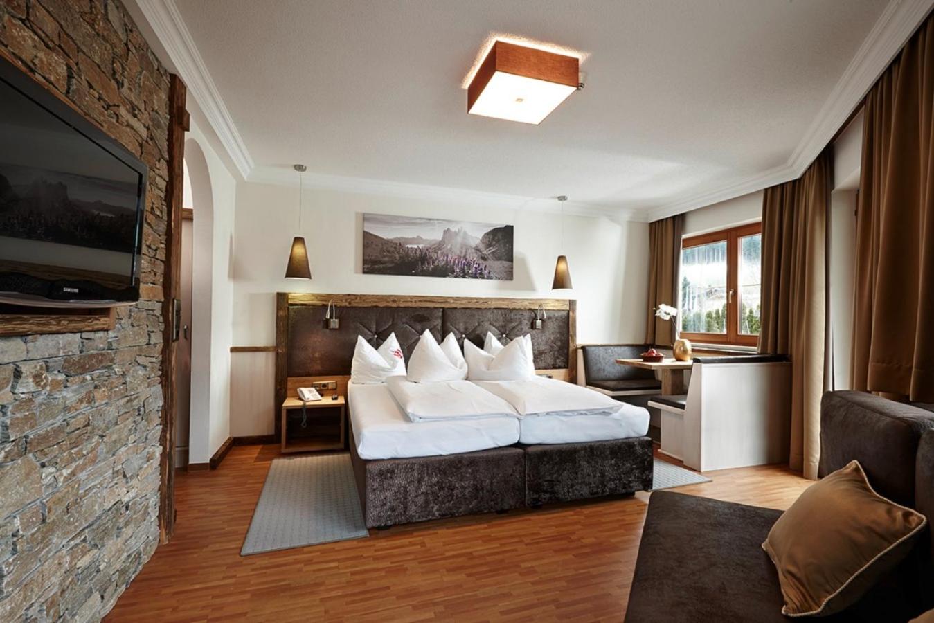 Deluxe Double Room - Photo 3