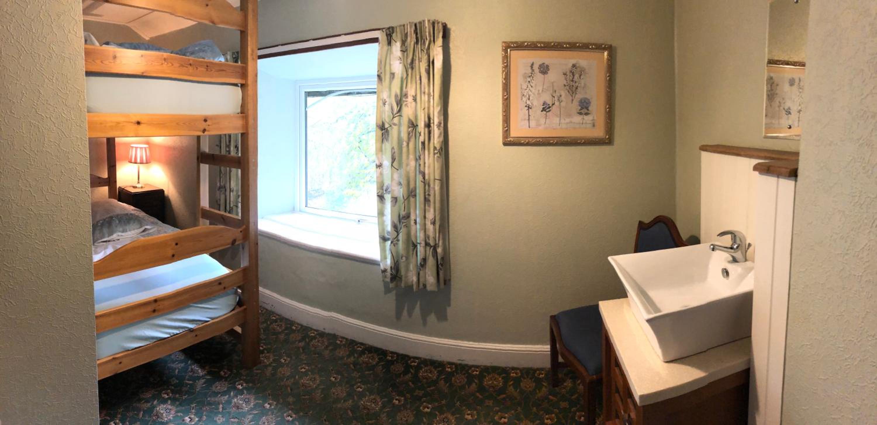 Bunk Twin Private Room