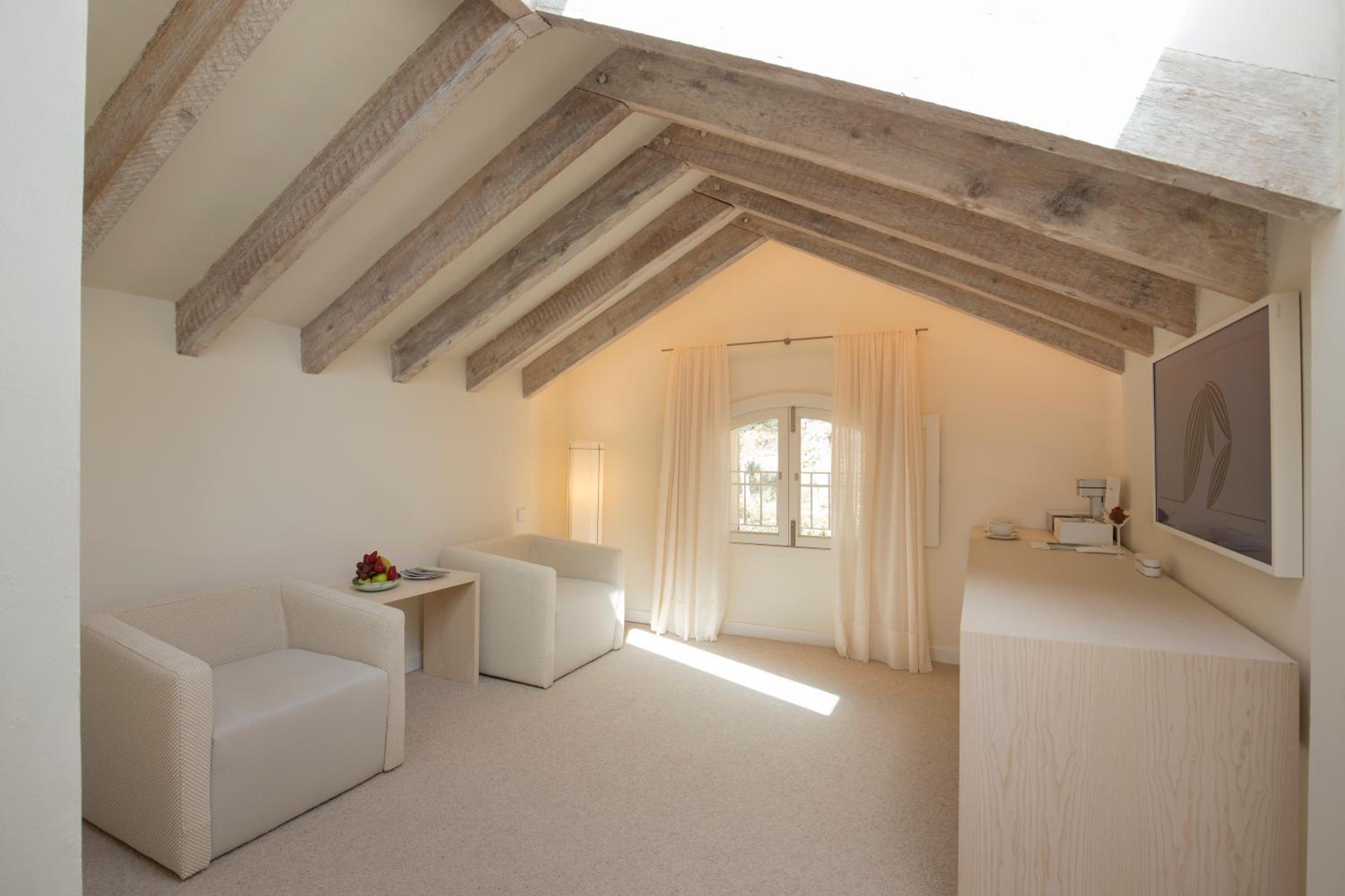 Junior Suite - Photo 9