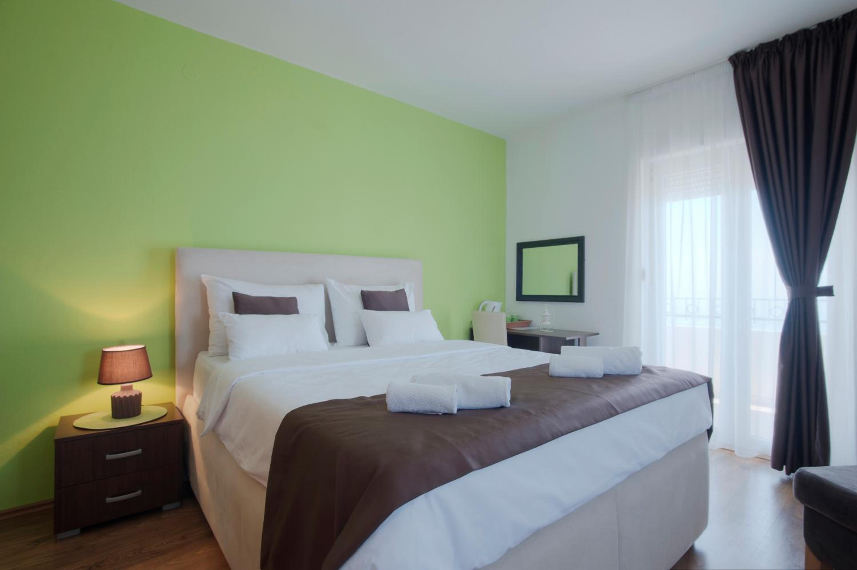 Double Room with Sea View - Photo 21