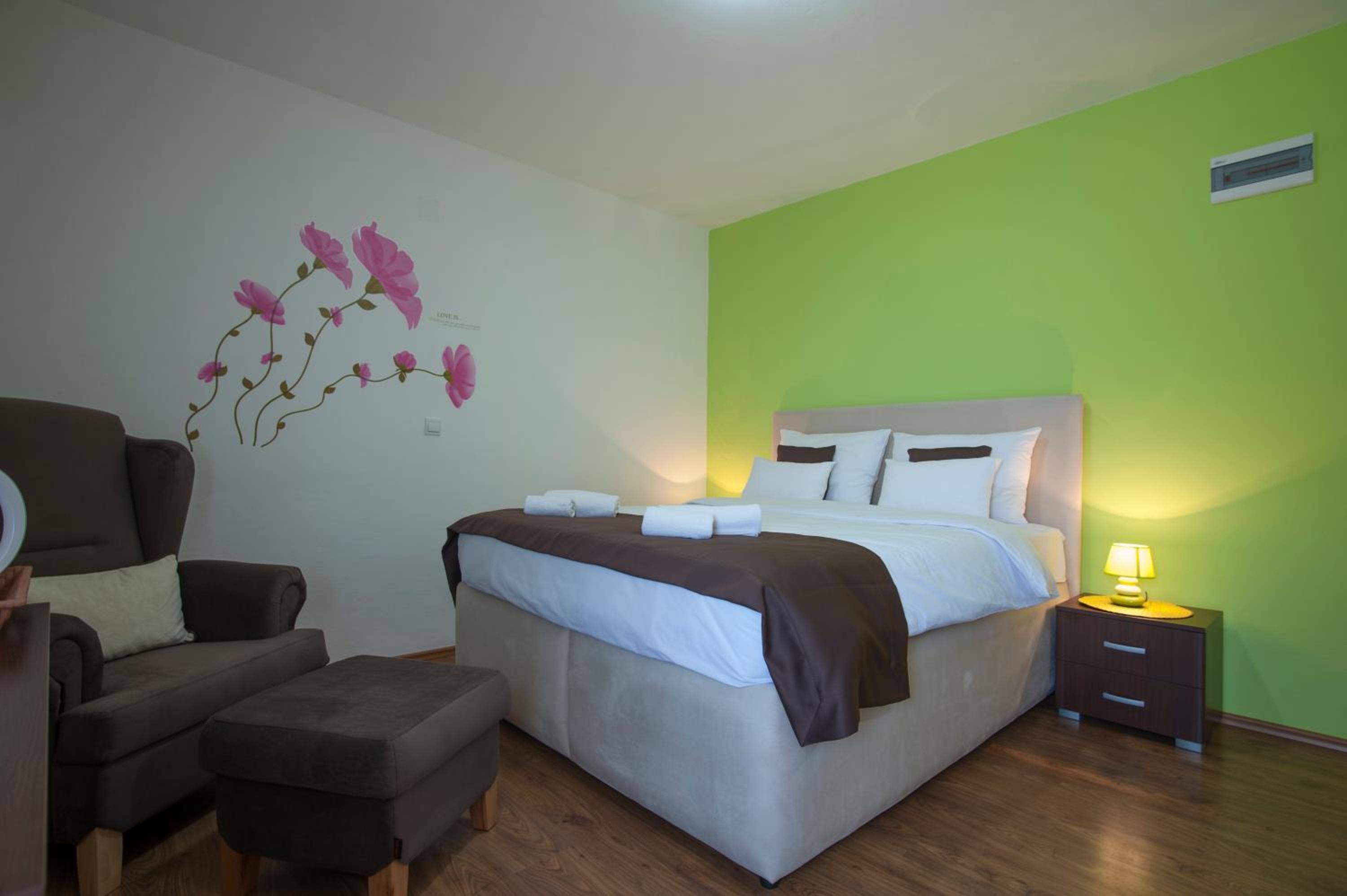 Double Room with Sea View - Photo 22